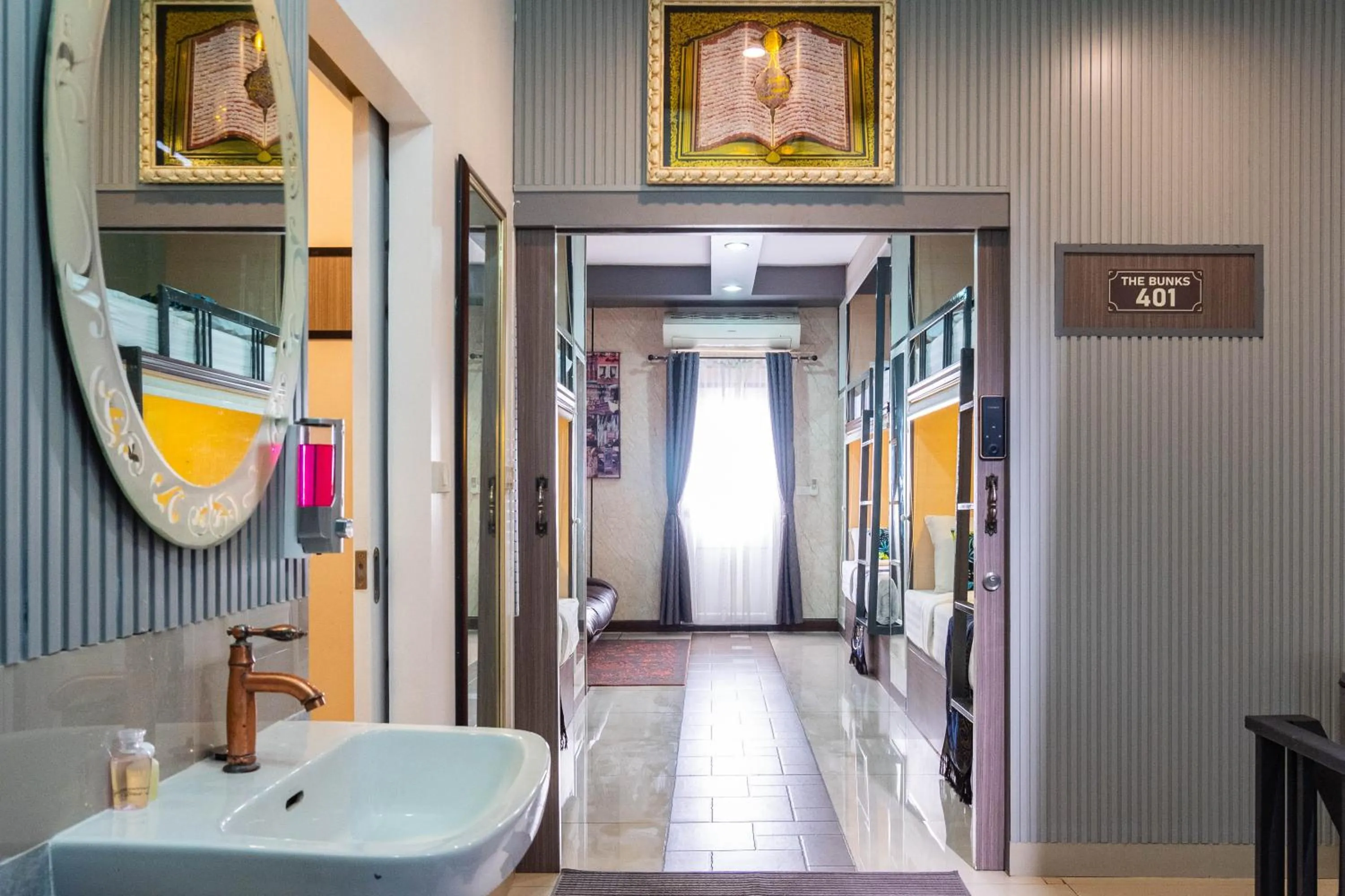 Bed in Usman Halal Home