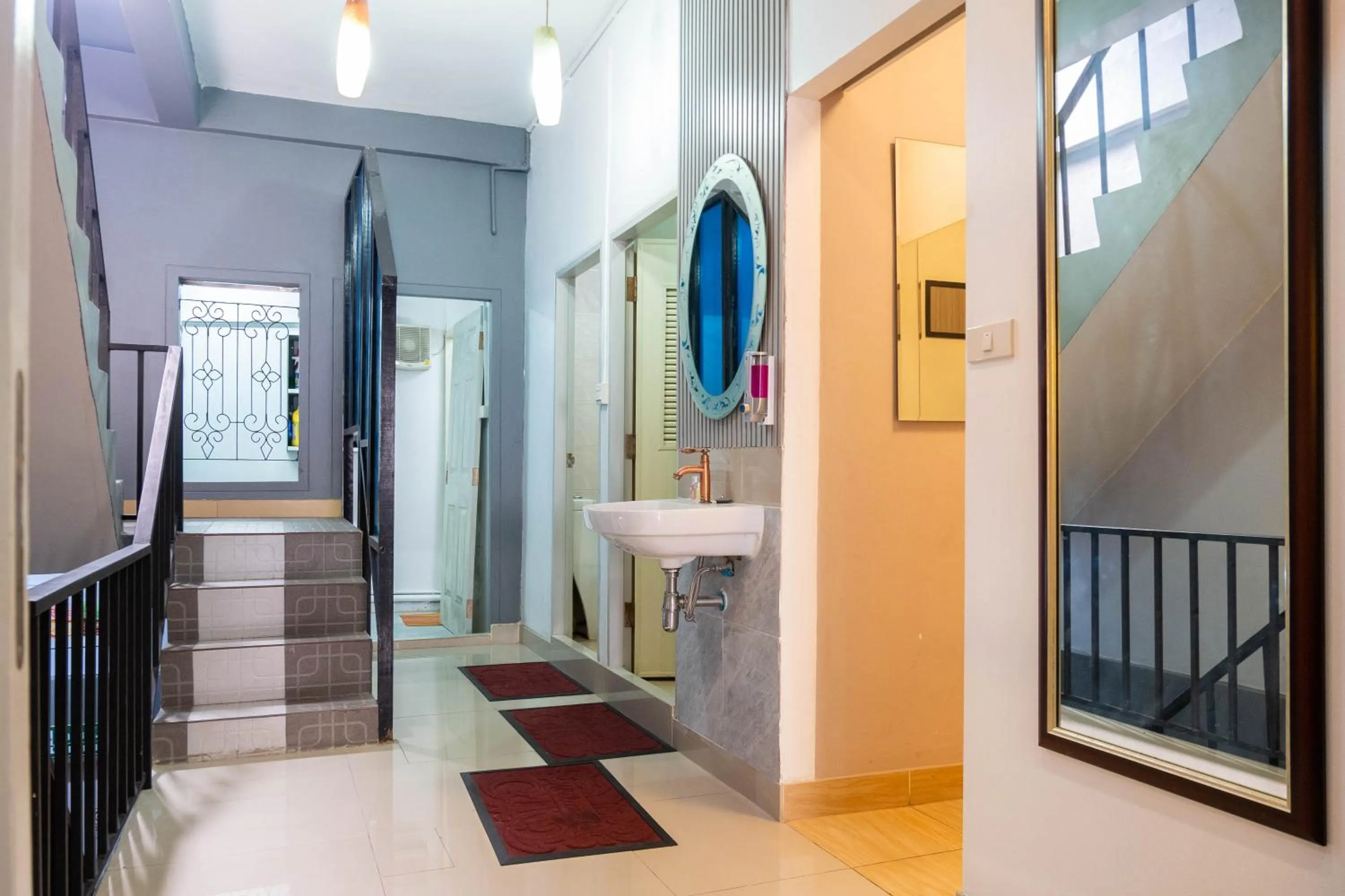 Shower in Usman Halal Home