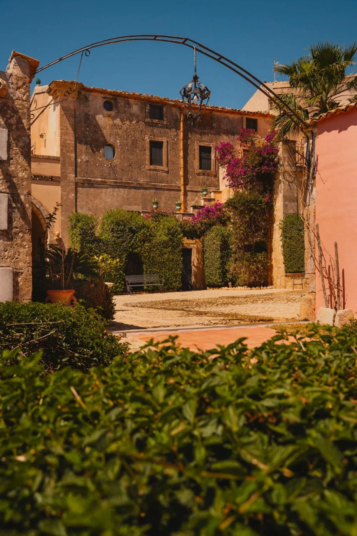 Inner courtyard view in Hotel Villa Giulia
