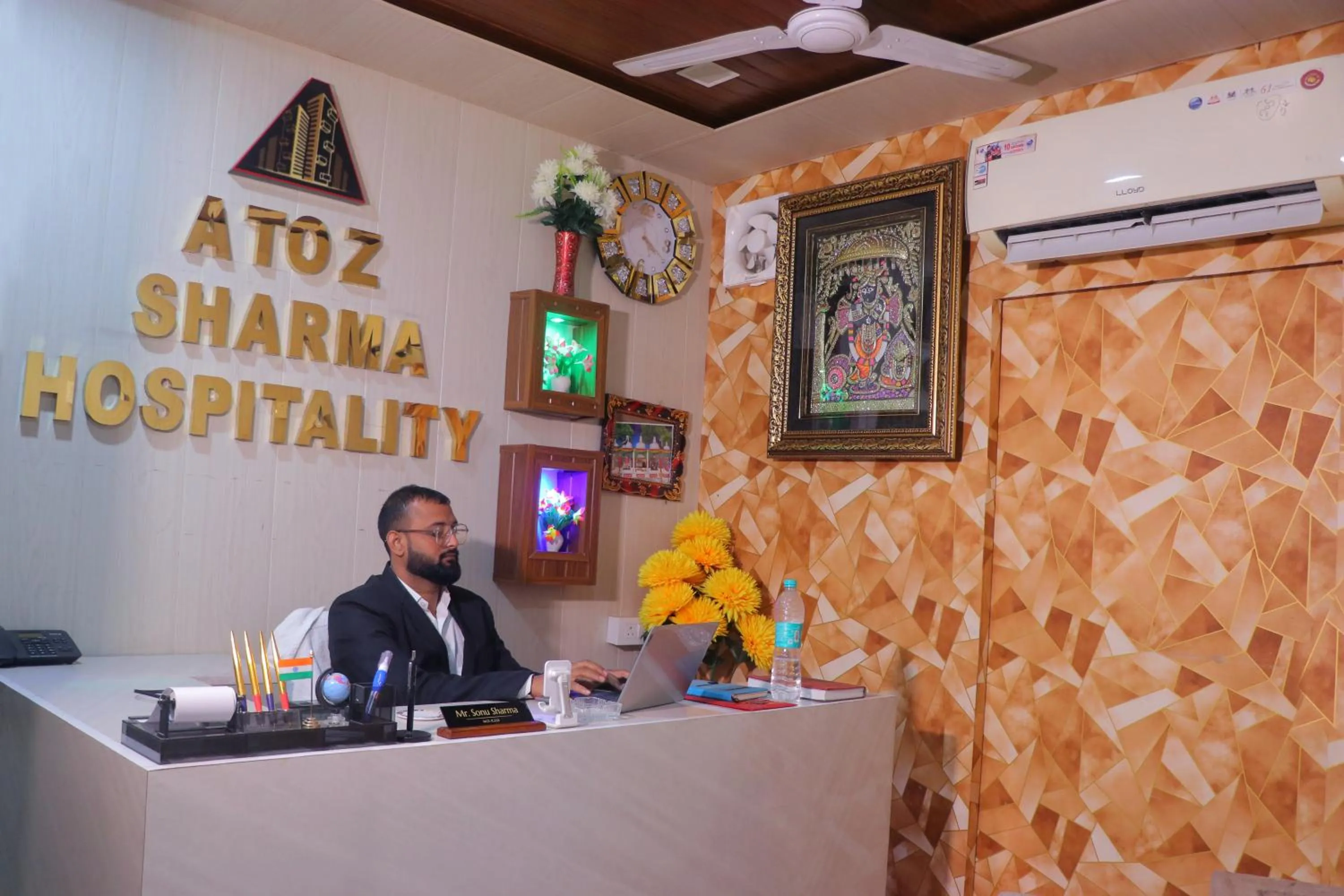 Property building in Hotel Panache 500 Mtrs From Shri Krishna Janma bhumi Teample