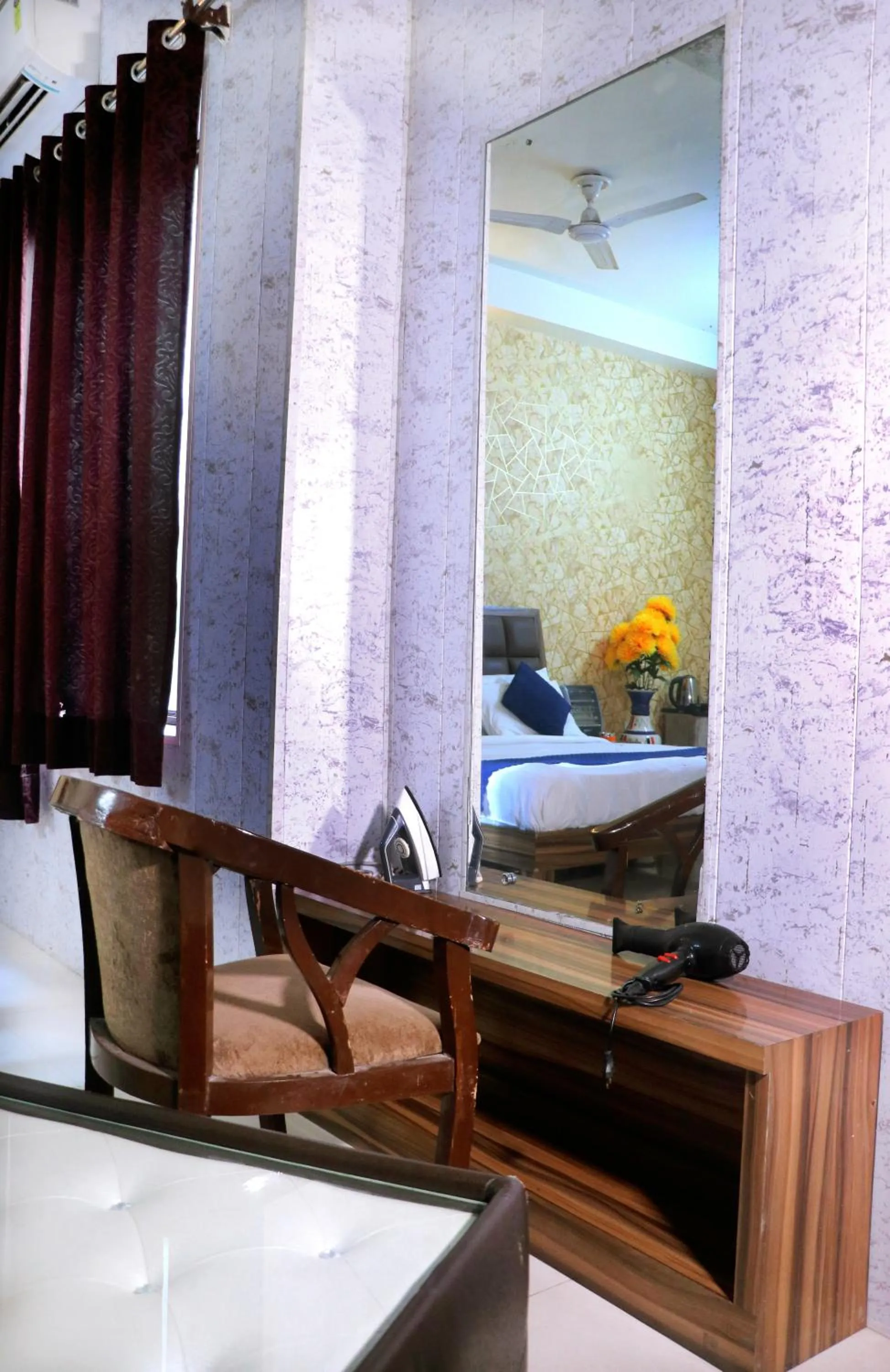 VIP in Hotel Panache 500 Mtrs From Shri Krishna Janma bhumi Teample