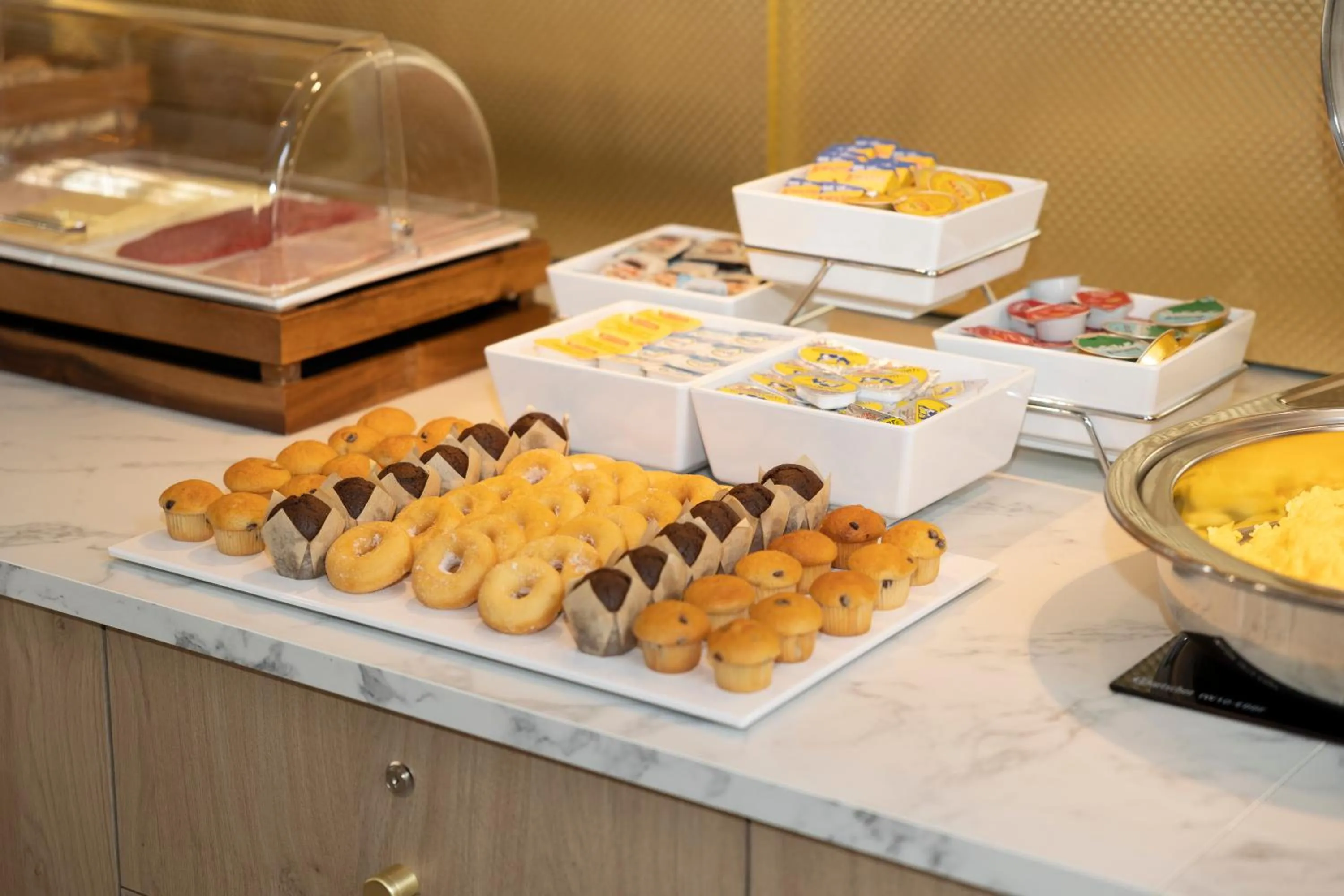 Breakfast in B&B HOTEL Hasselt