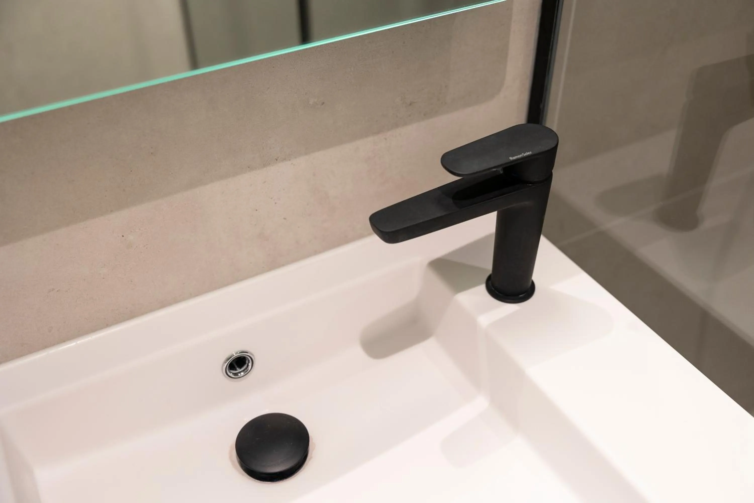 Bathroom in B&B HOTEL Hasselt