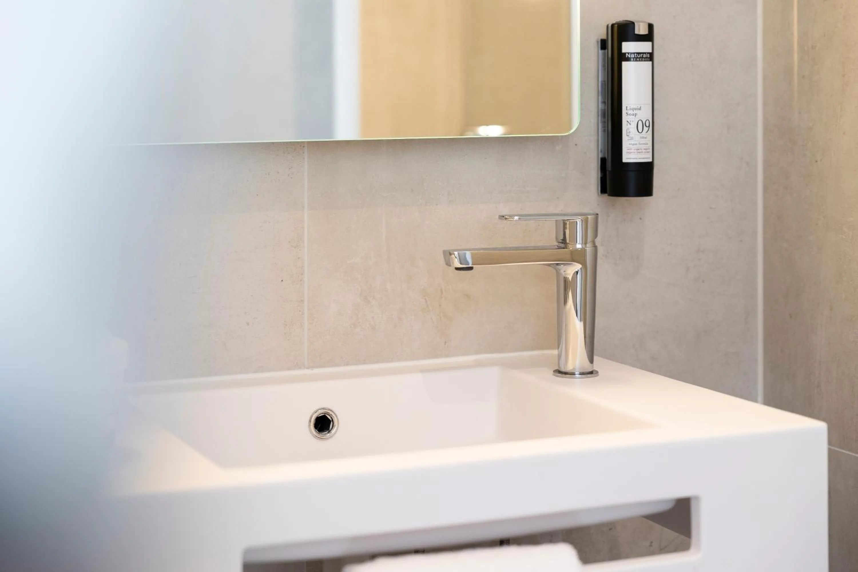 Bathroom in B&B HOTEL Hasselt