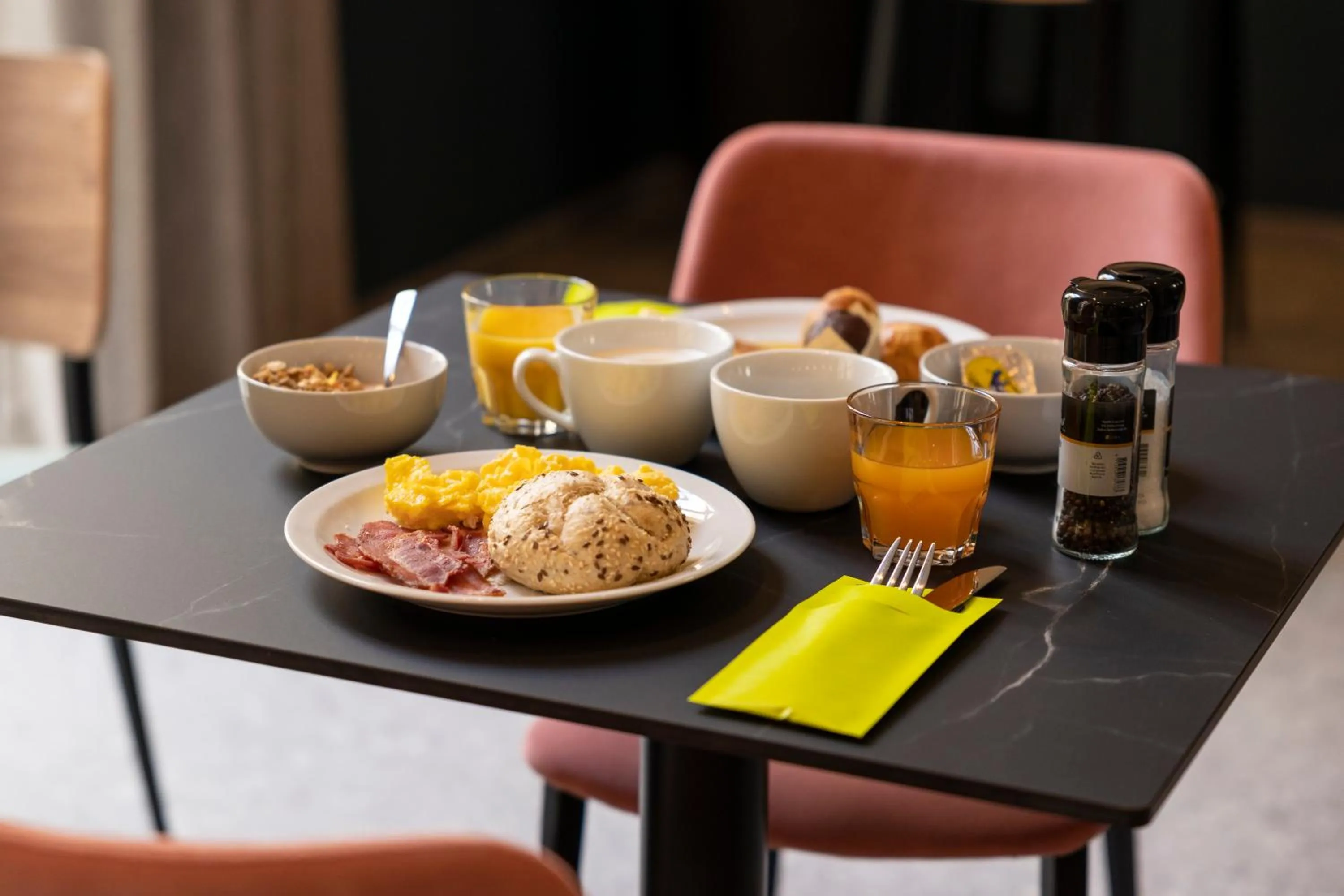 Breakfast in B&B HOTEL Hasselt