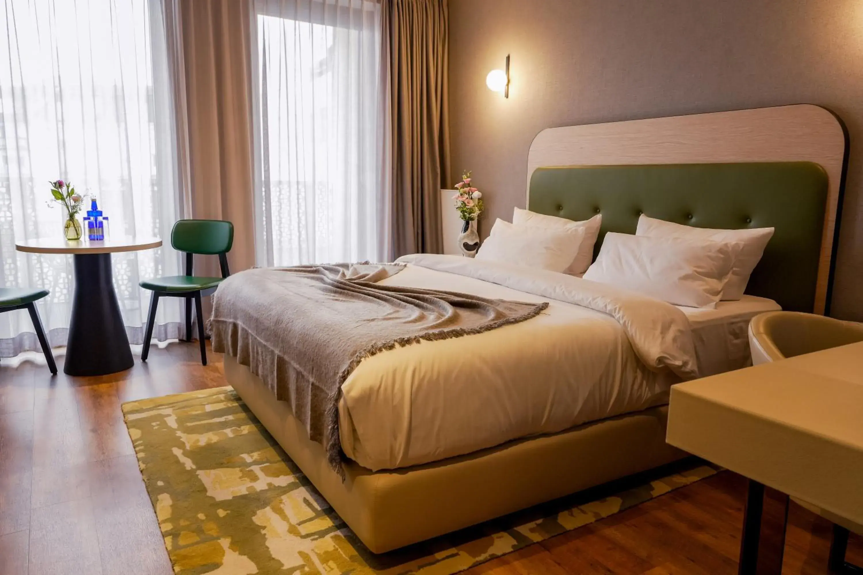 Studio with Balcony in Fourty Three Luxury Serviced Apartments Studio with Balcony in Fourty Three Luxury Serviced Apartments