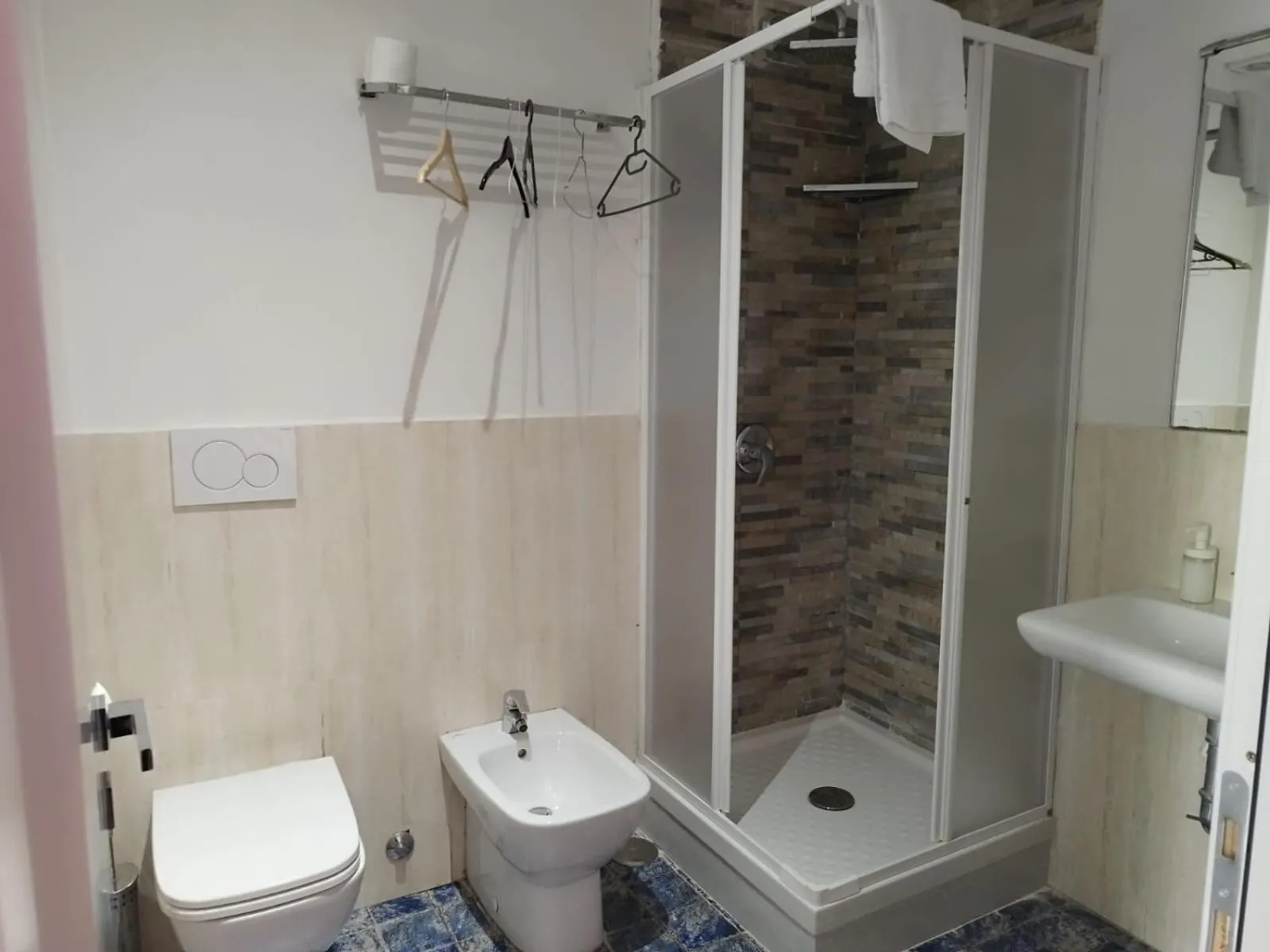 Shower in Residenza Belli Inn