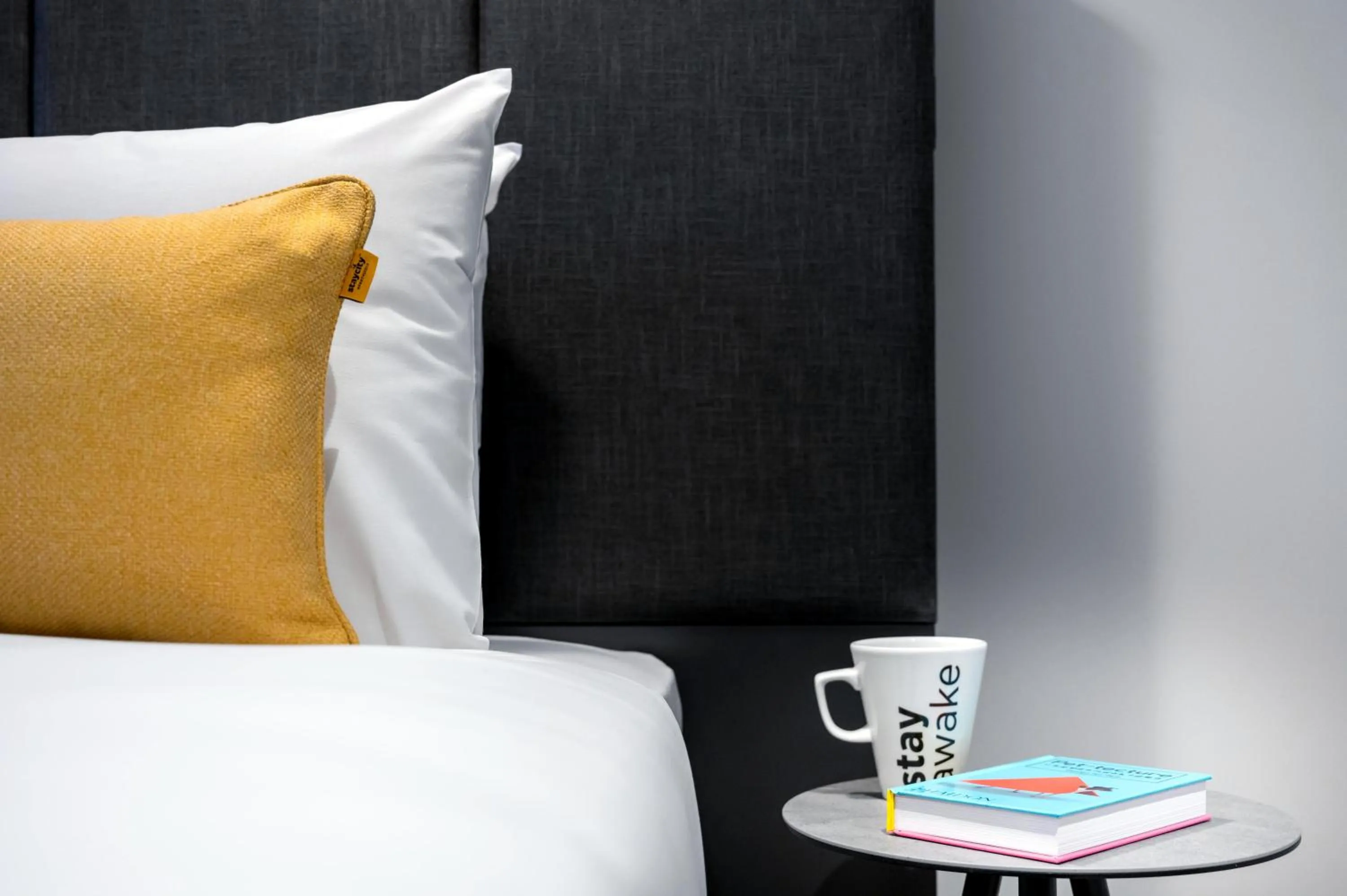 Bed in Staycity Aparthotels Paris La Defense