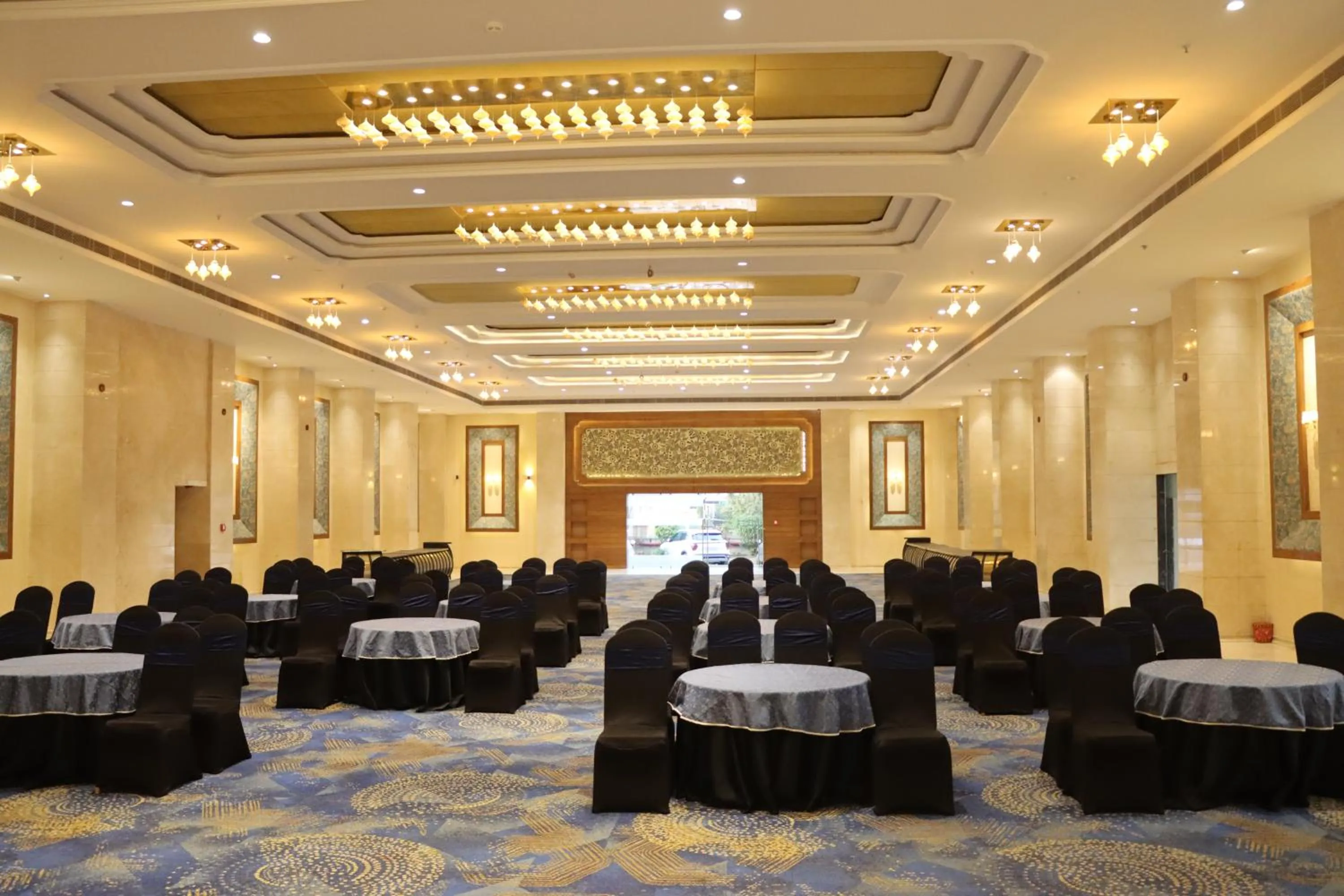 Property building in Pride Hotel Bhopal