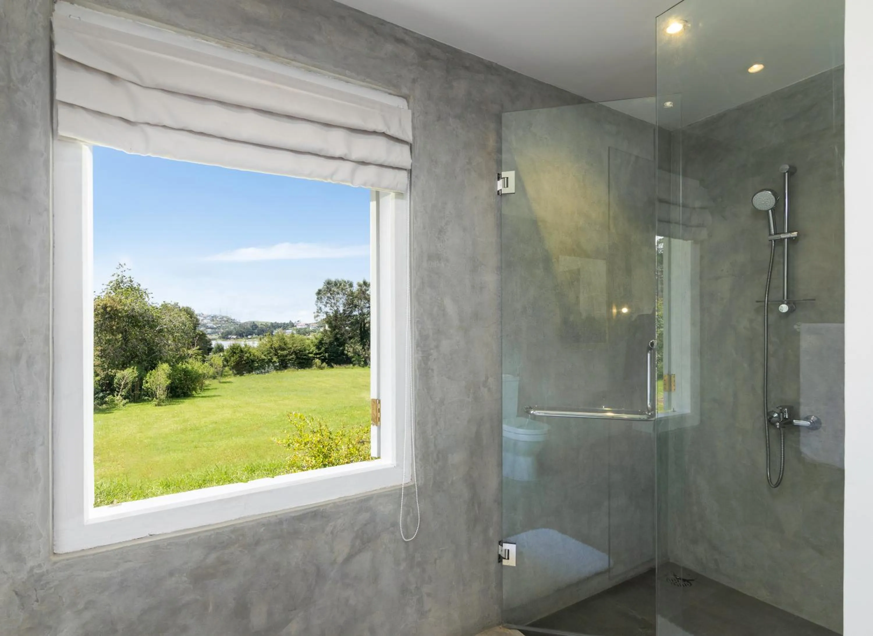 Shower in Jetwing Broomfield Bungalow