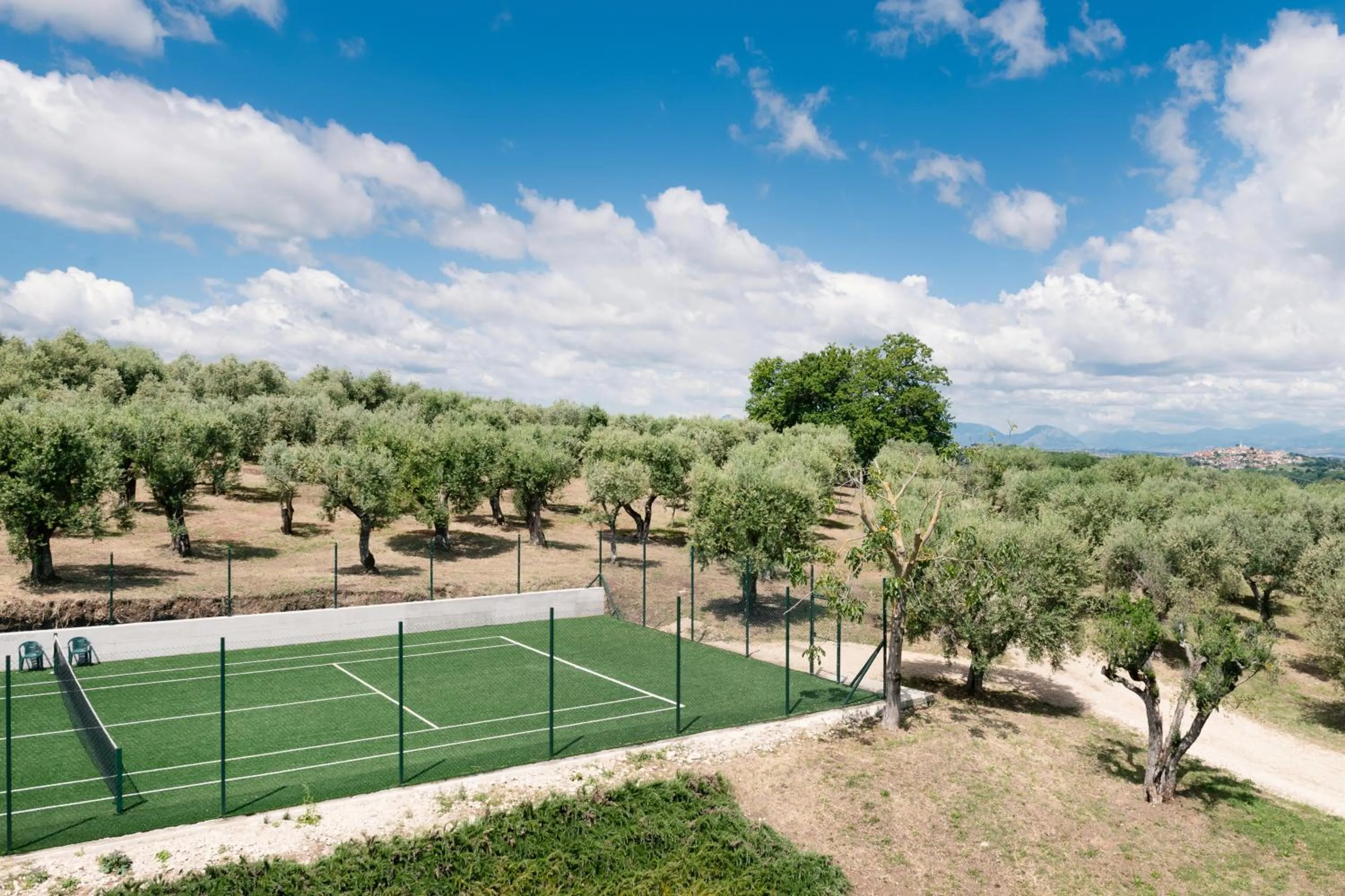 Tennis court in Agriturismo Le Masciare