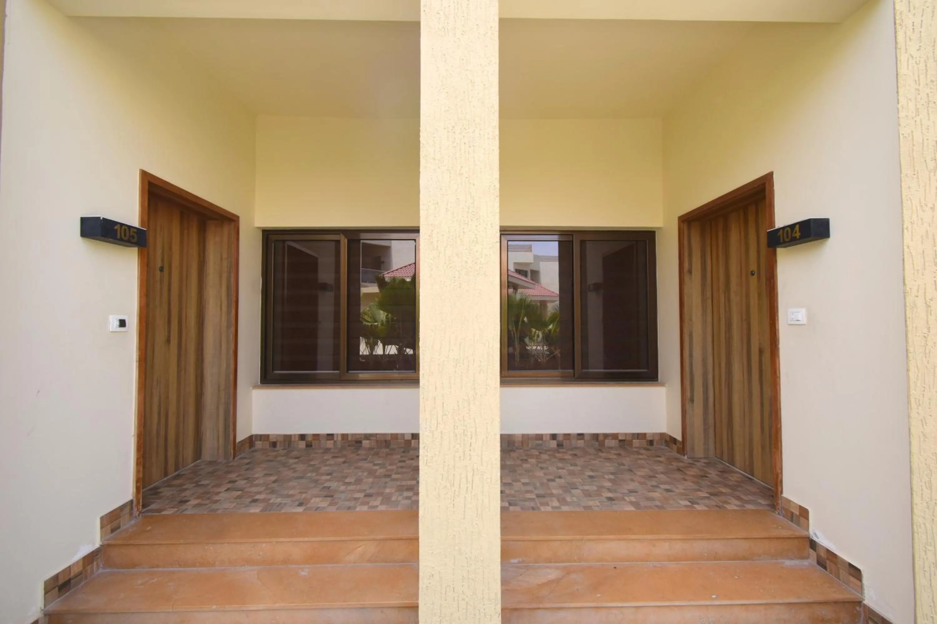 Facade/entrance in Bapu's Resort, Dwarka