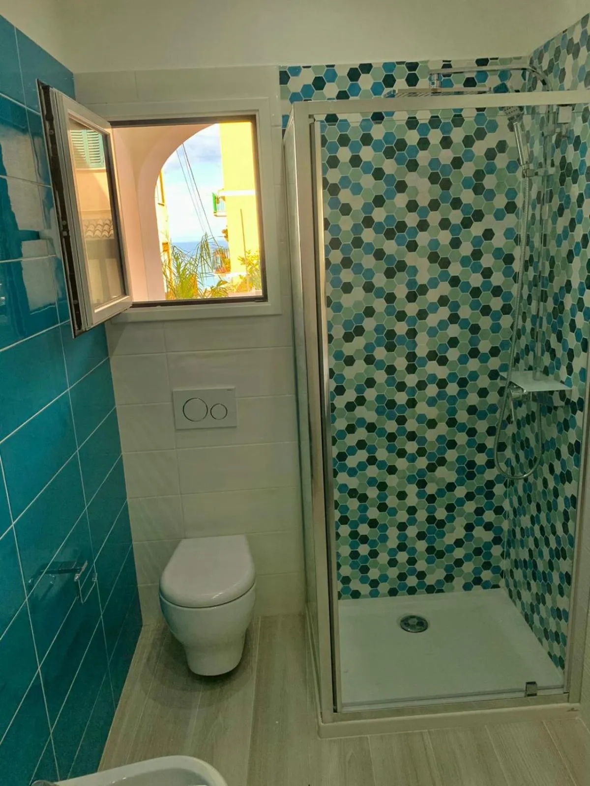 Bathroom in Bed and Breakfast Arco dei cappuccini