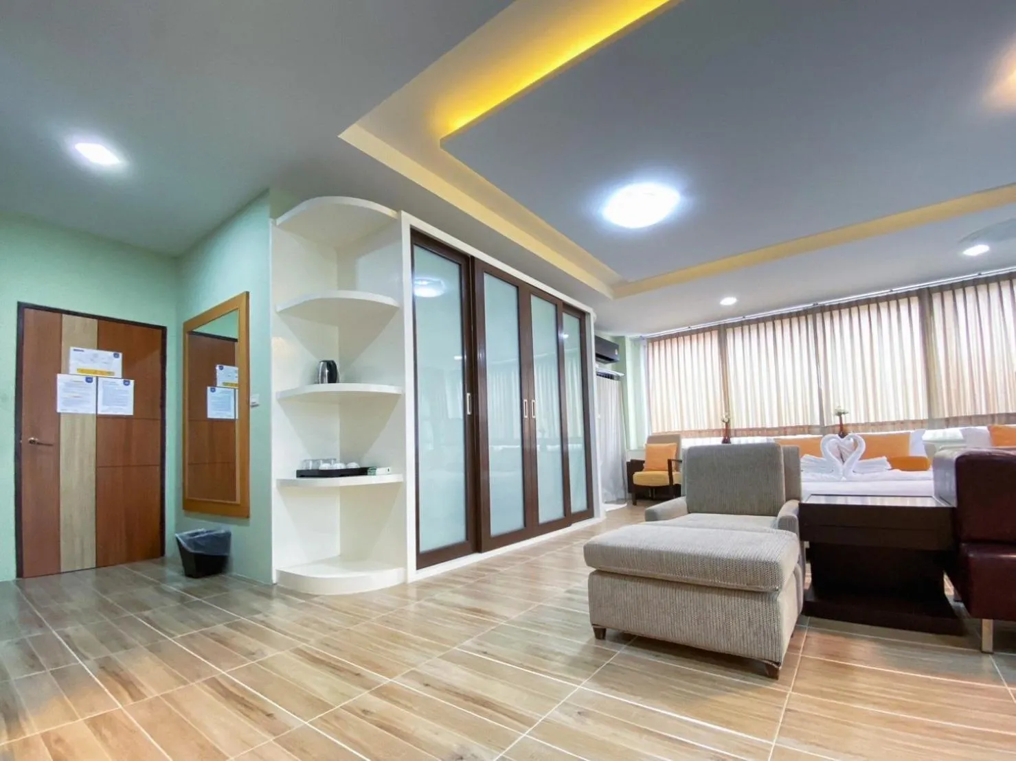 Photo of the whole room, Bed in Daddy Dream Hotel and Residence