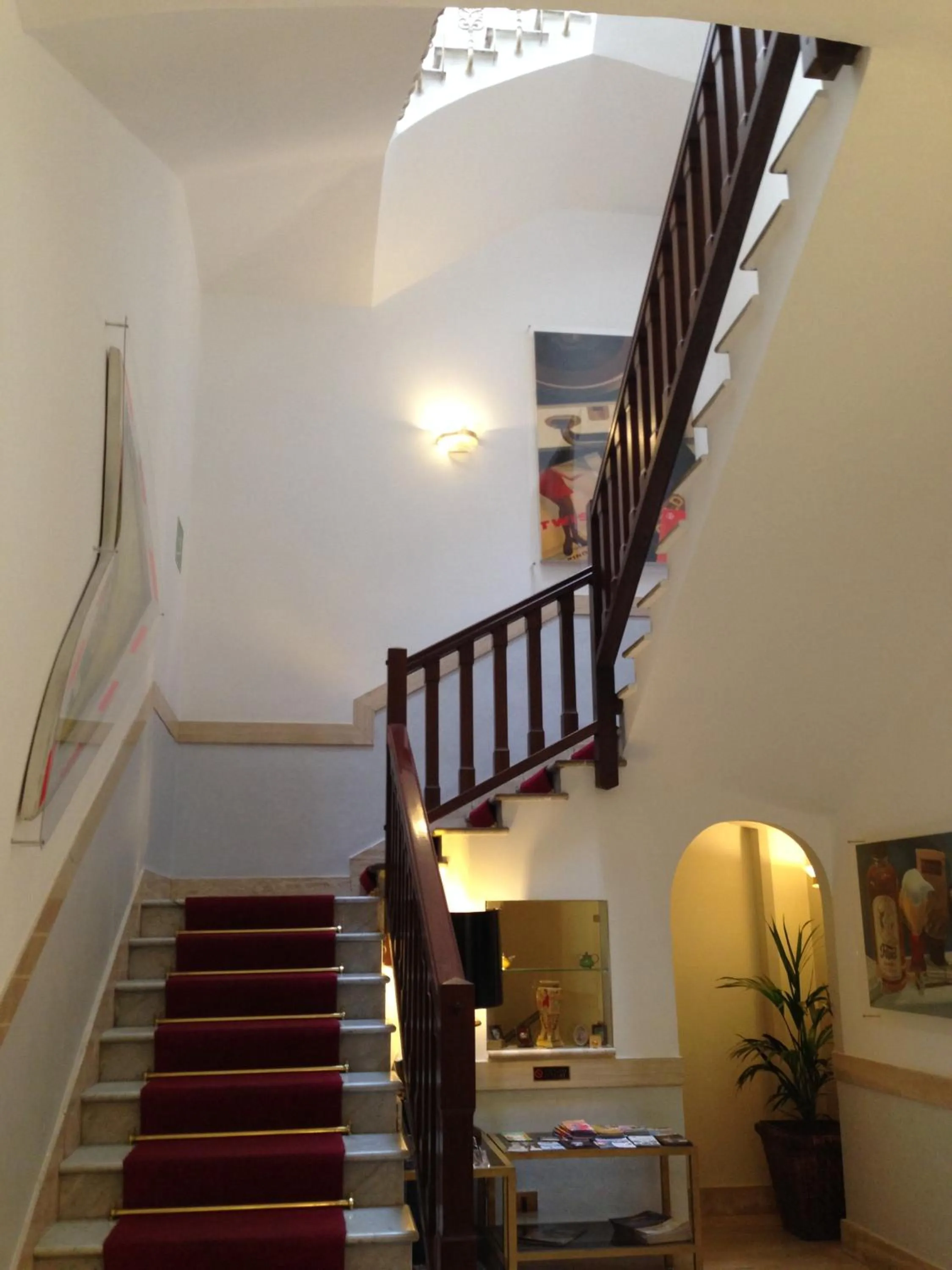 Decorative detail in Hotel Select Garden