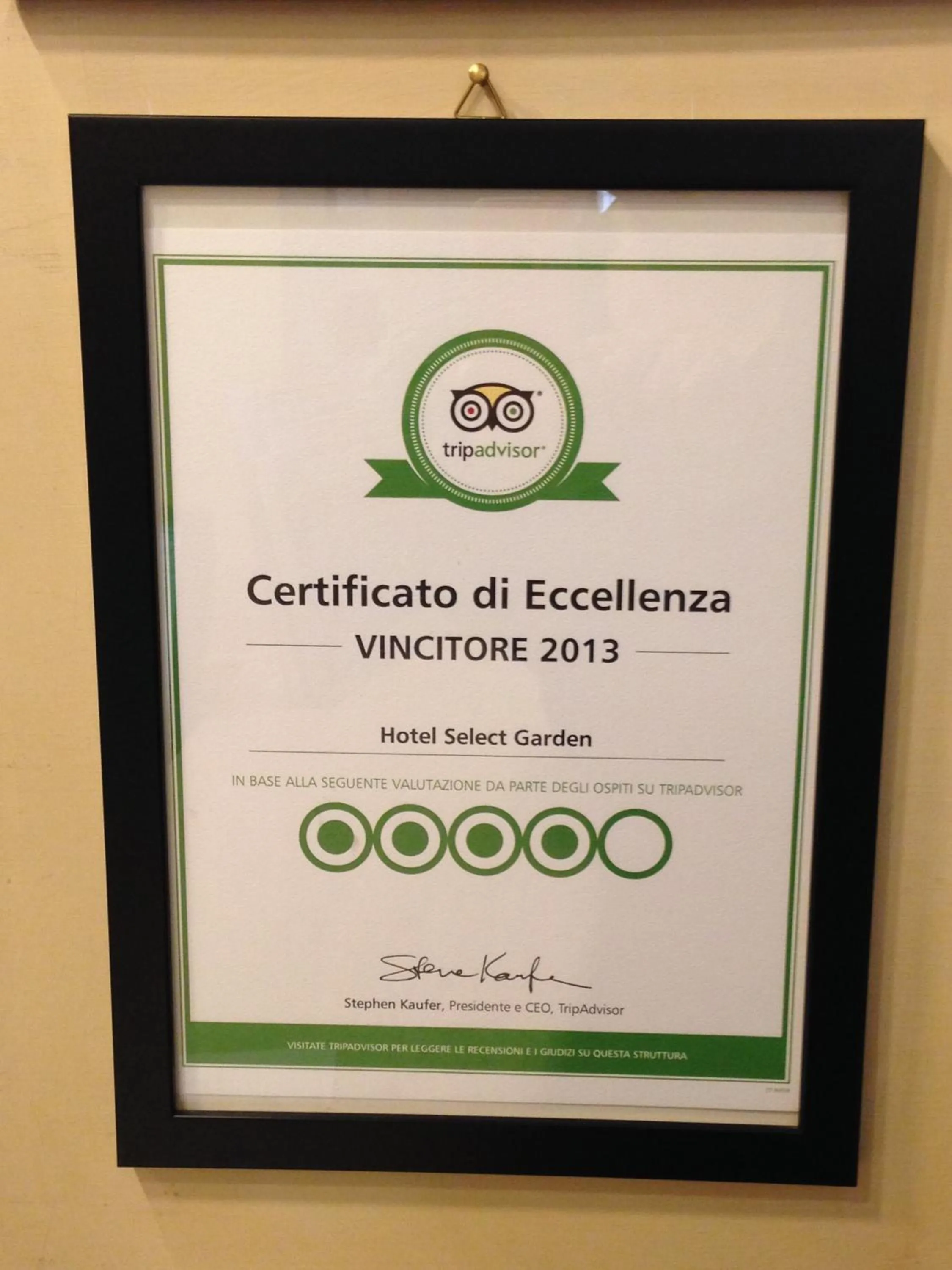 Certificate/Award in Hotel Select Garden
