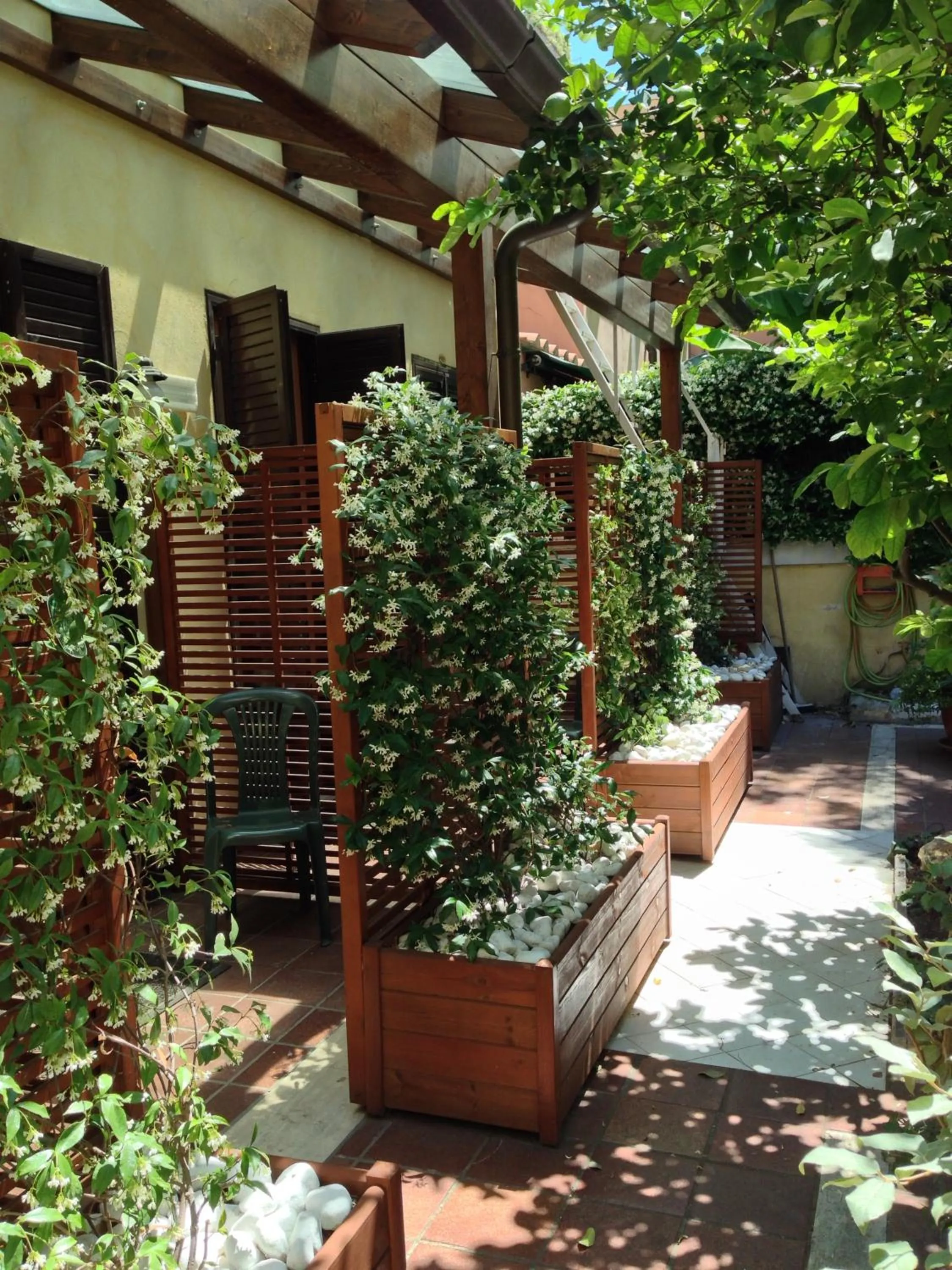 Patio in Hotel Select Garden