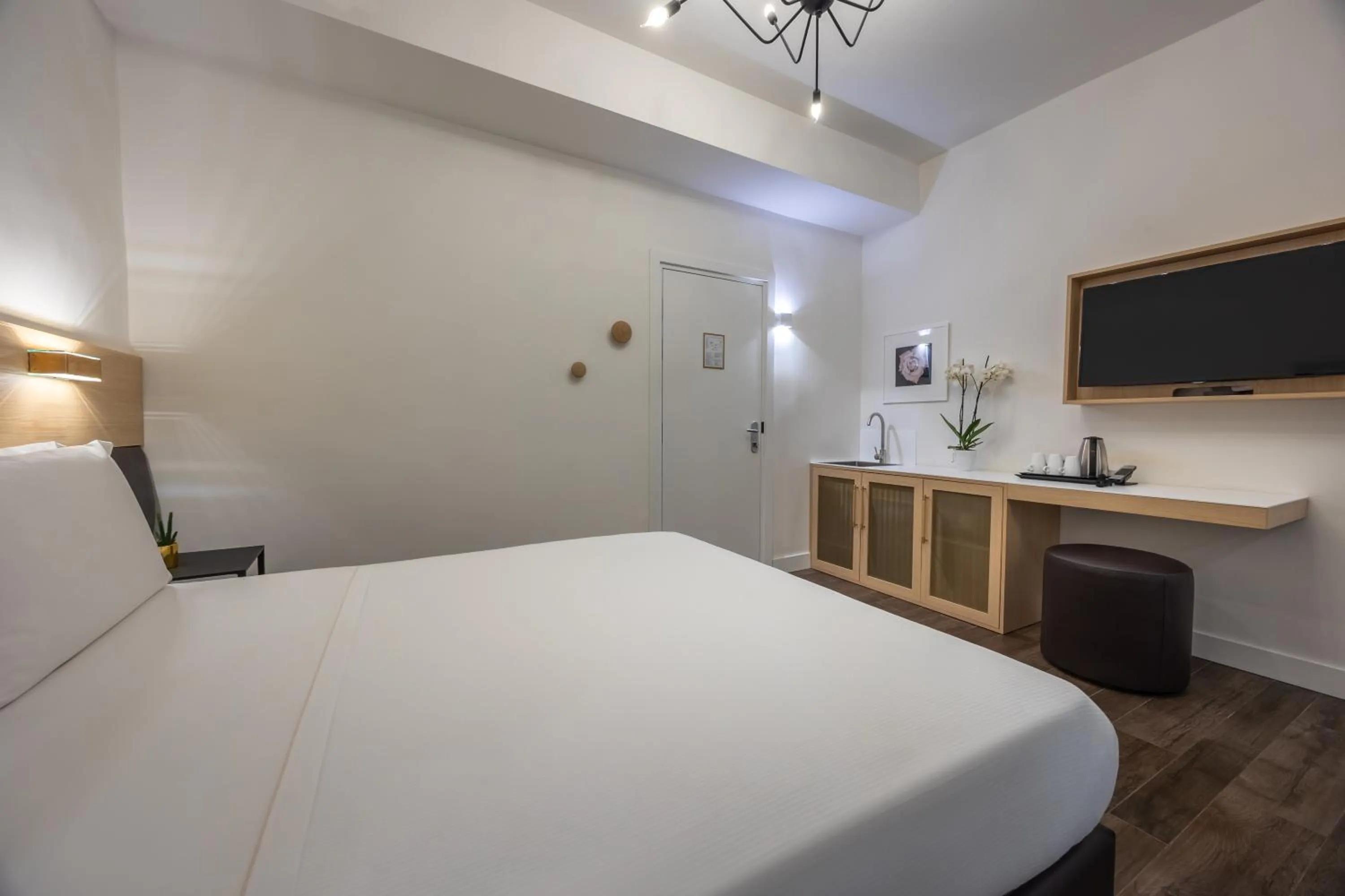 Bedroom, Bed in Globus Urban Hotel