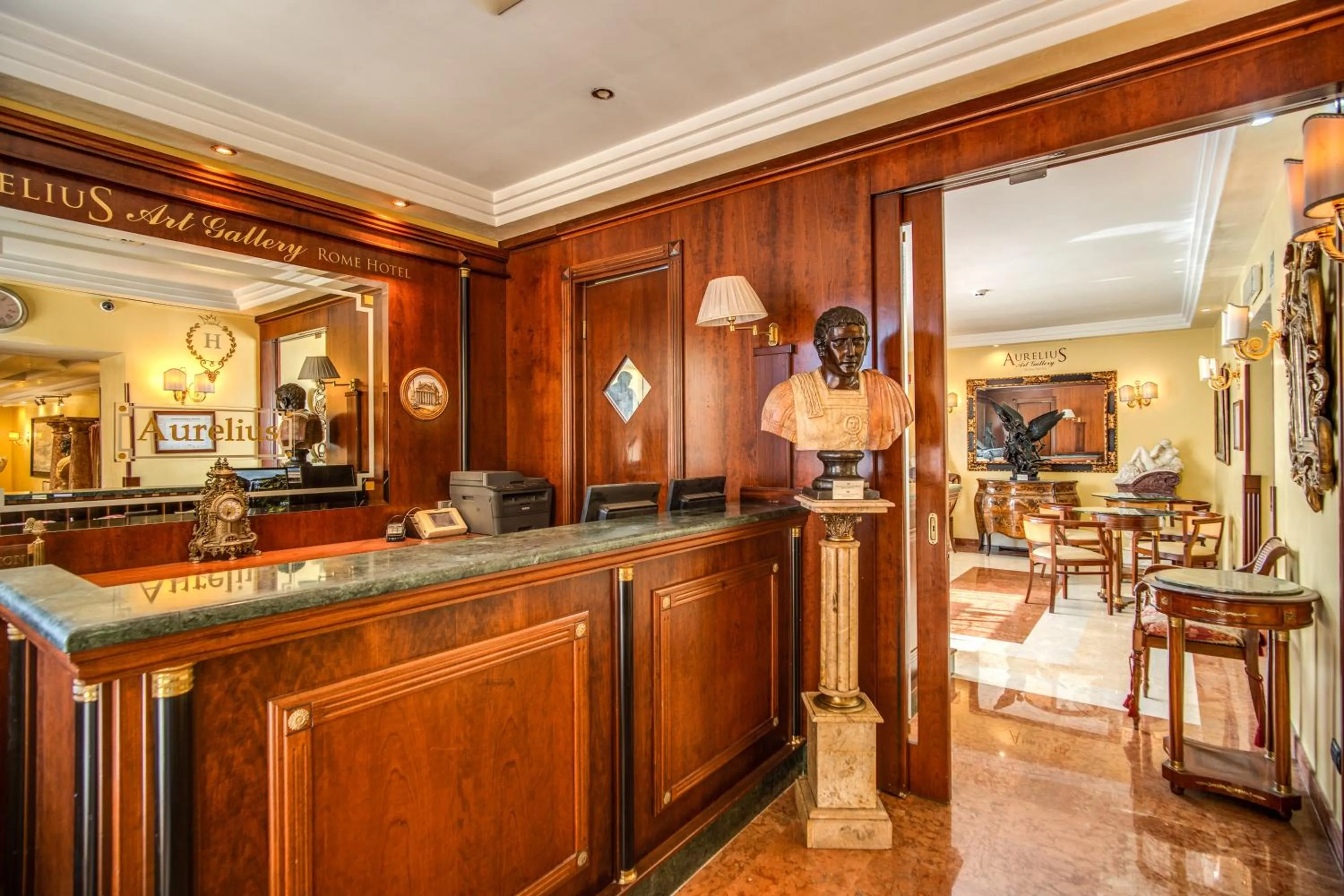 Lobby or reception in Hotel Aurelius