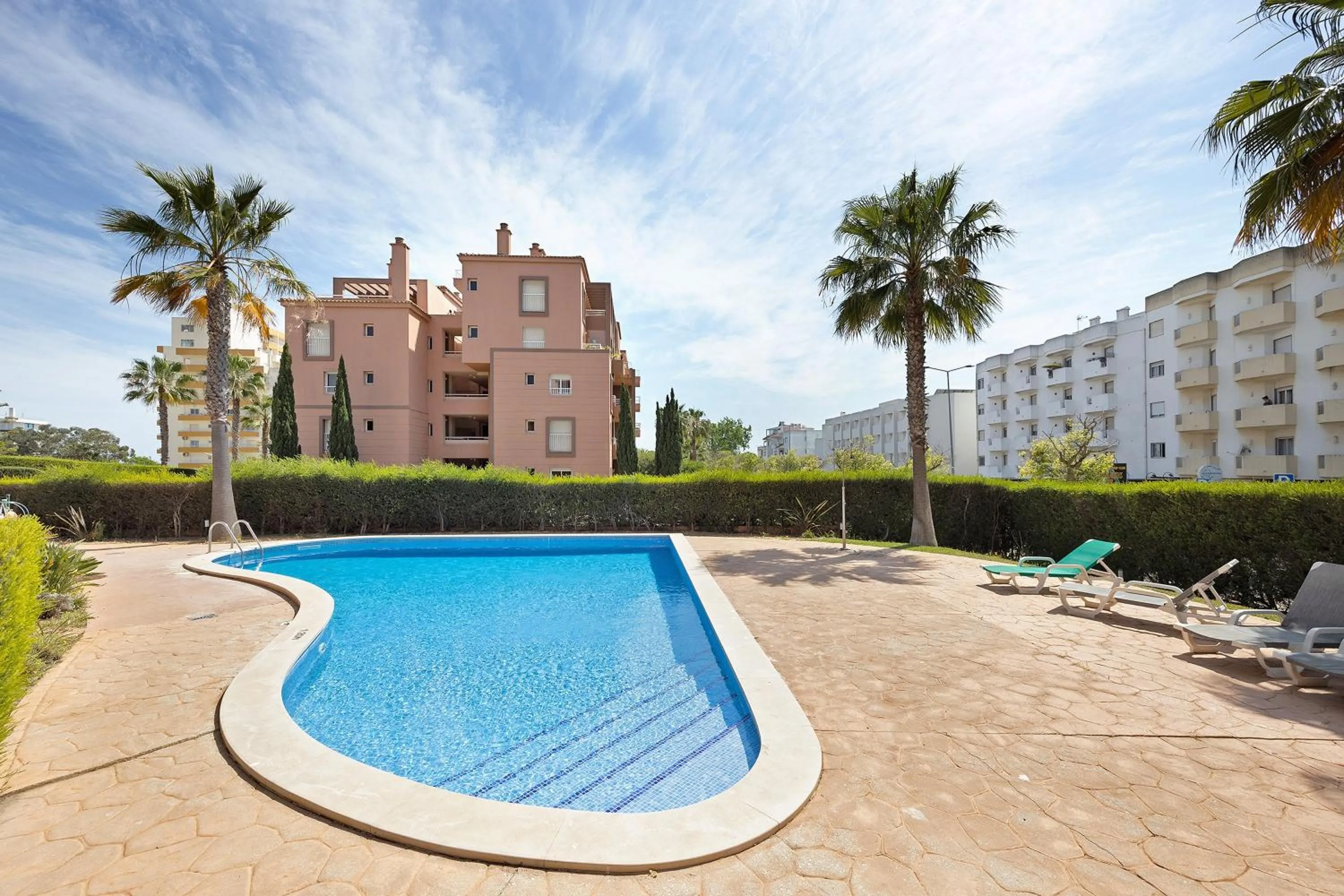 Property building in Casa Minke
