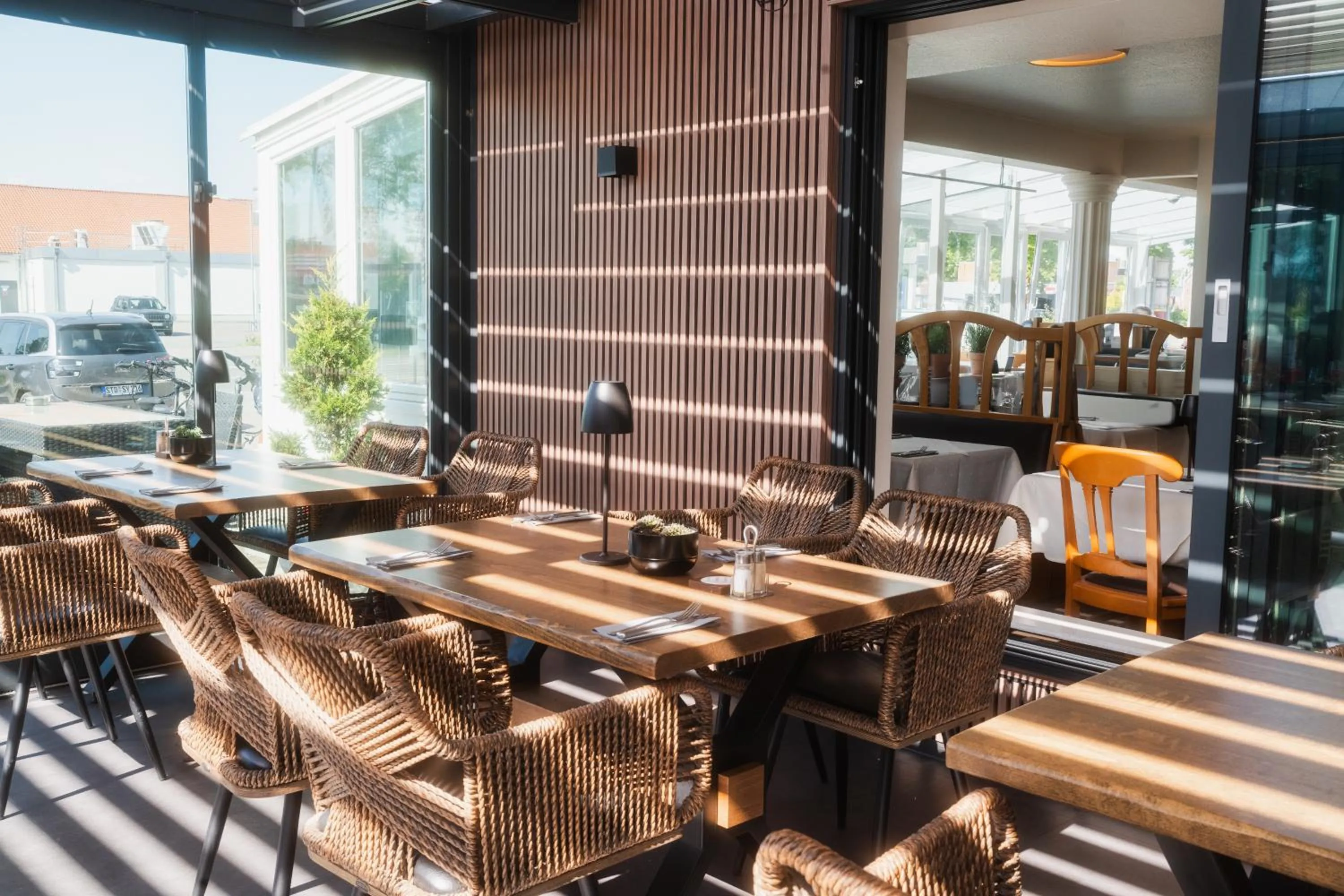 Restaurant/places to eat in Delphi Hotel & Restaurant