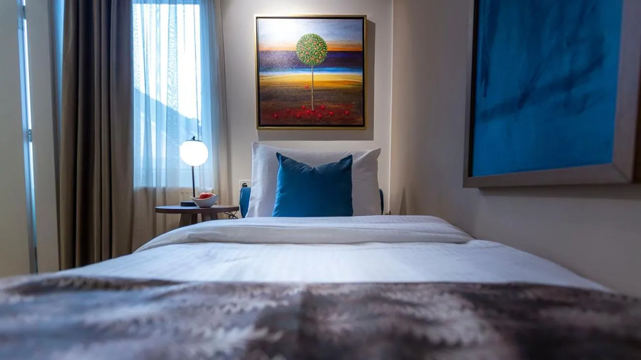 Bed in Delphi Hotel & Restaurant