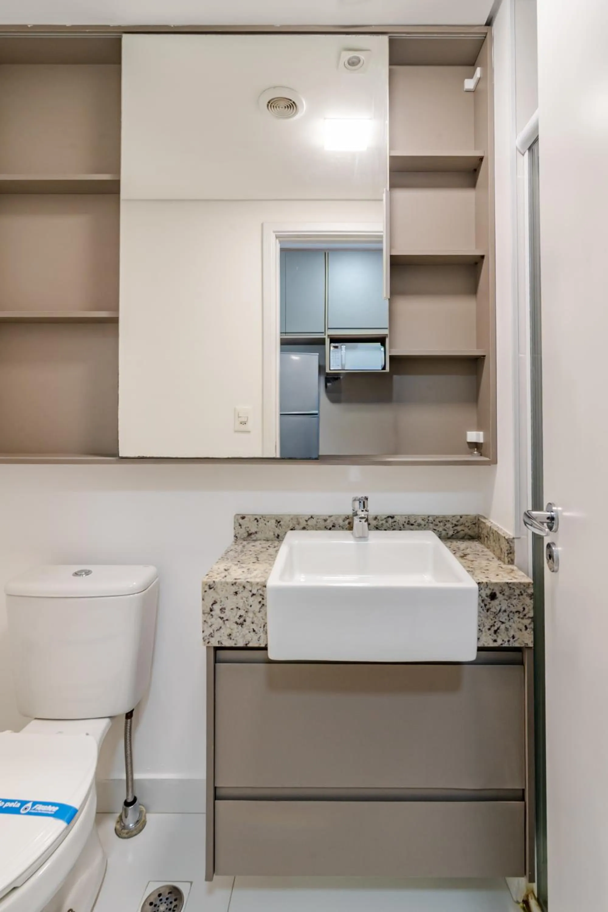 Bathroom in 360 Brooklin