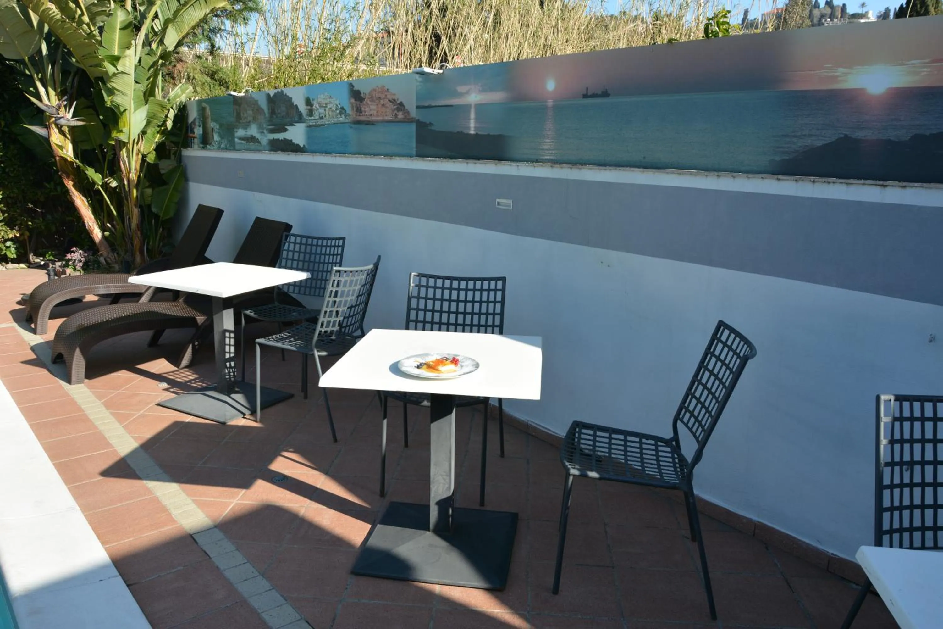 Property building in Ca' del Mar