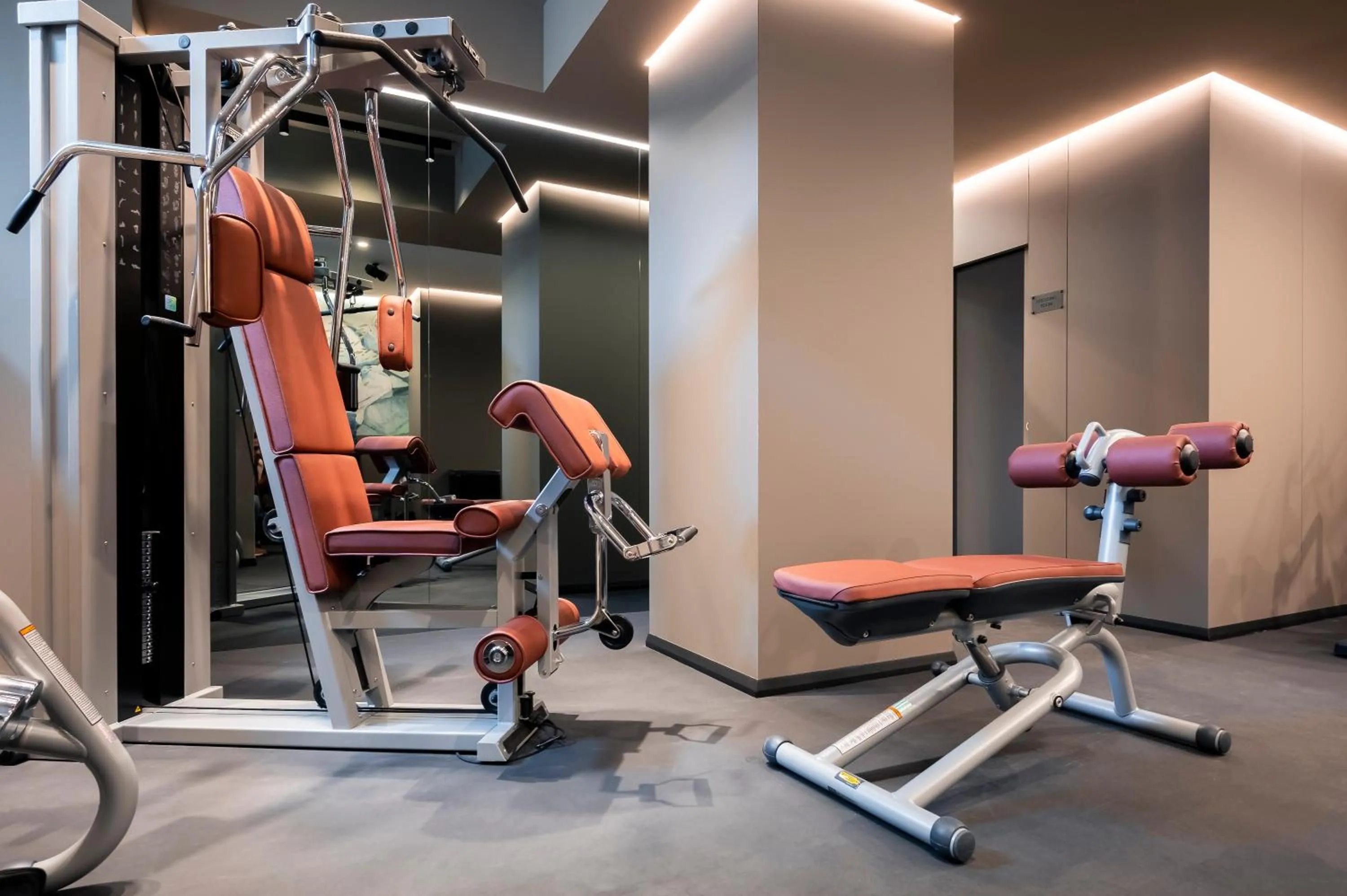 Fitness centre/facilities in VIZUALIZA Residence Hotel
