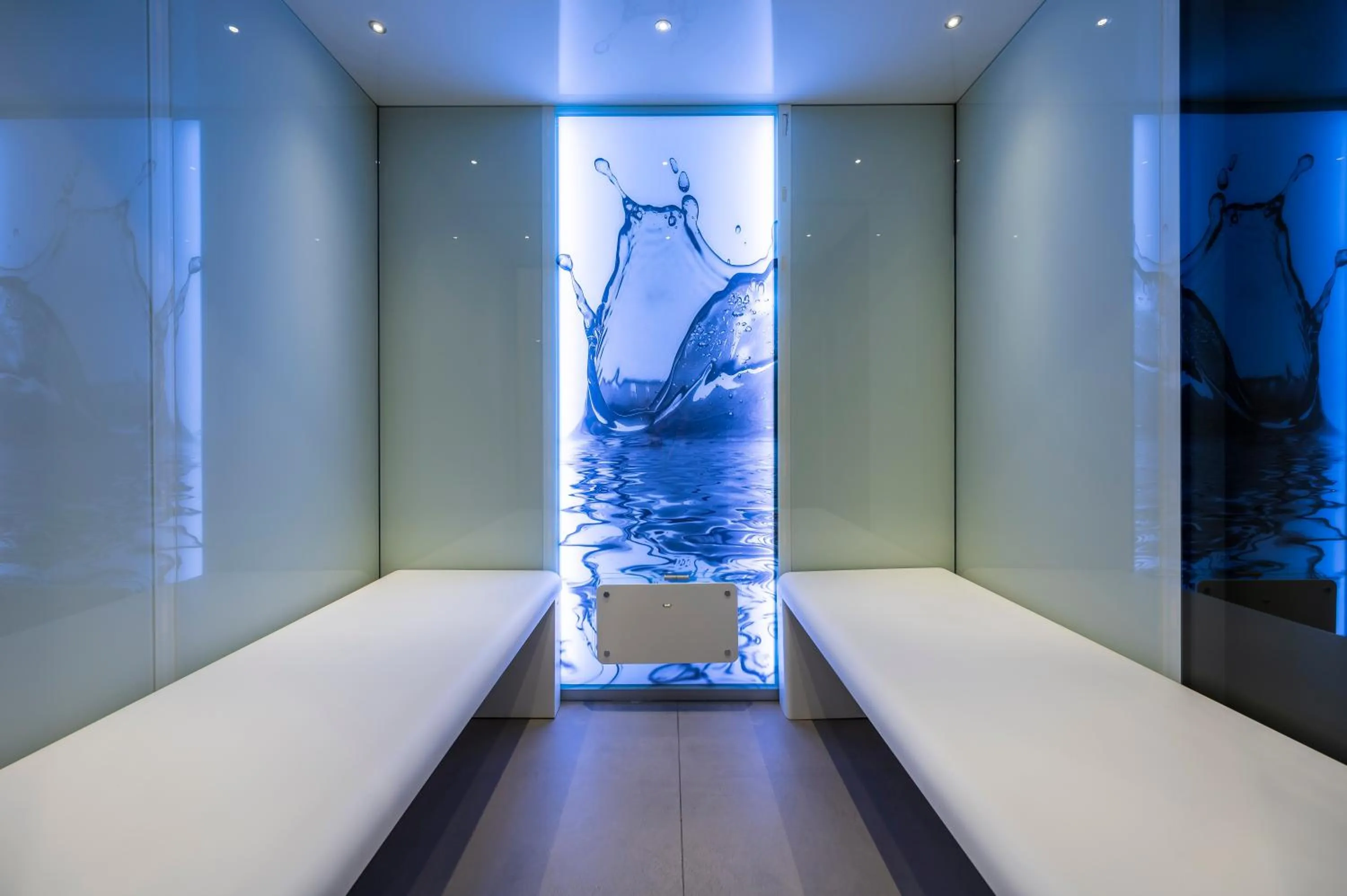 Bed in VIZUALIZA Residence Hotel