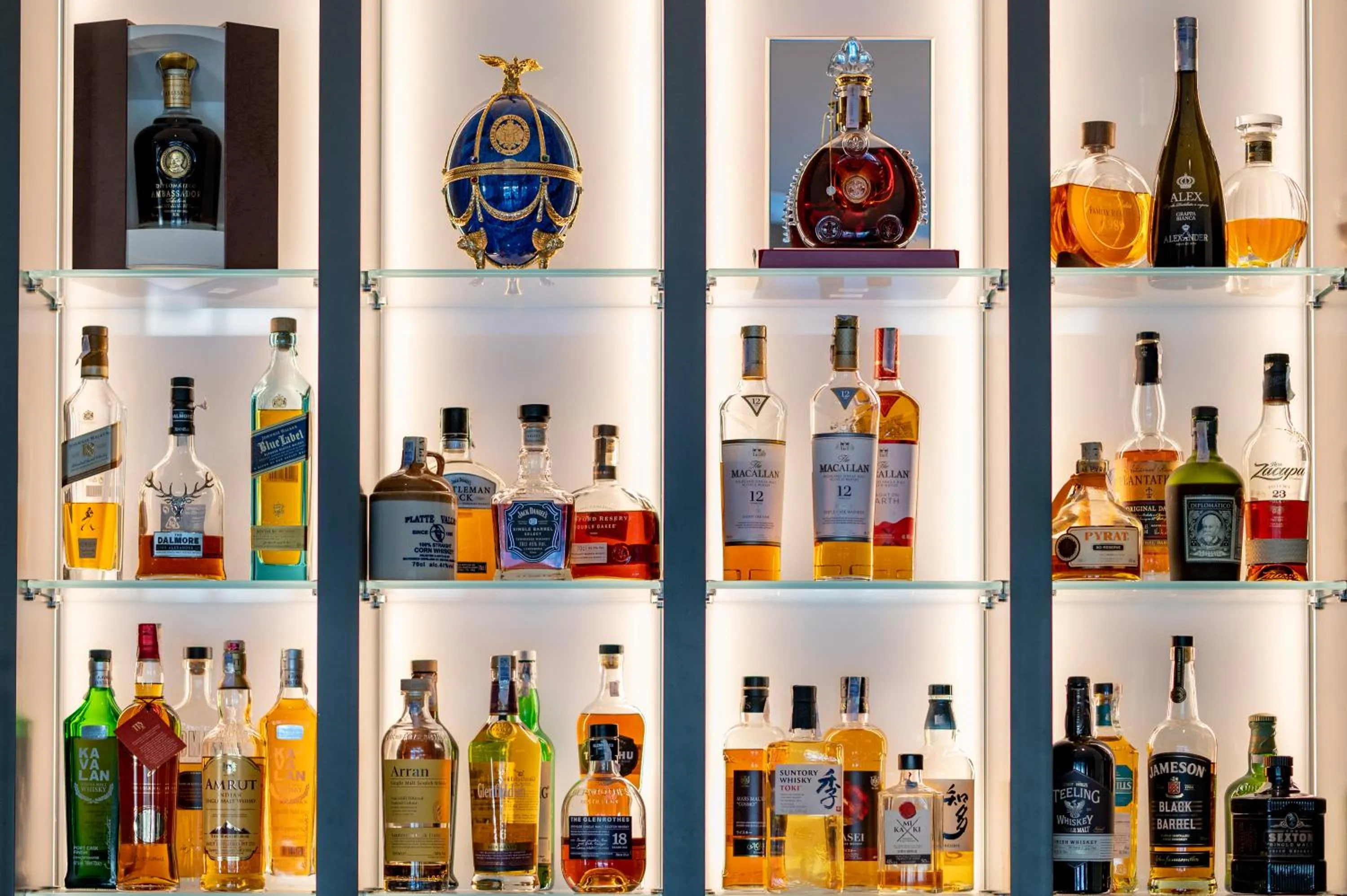 Drinks in VIZUALIZA Residence Hotel