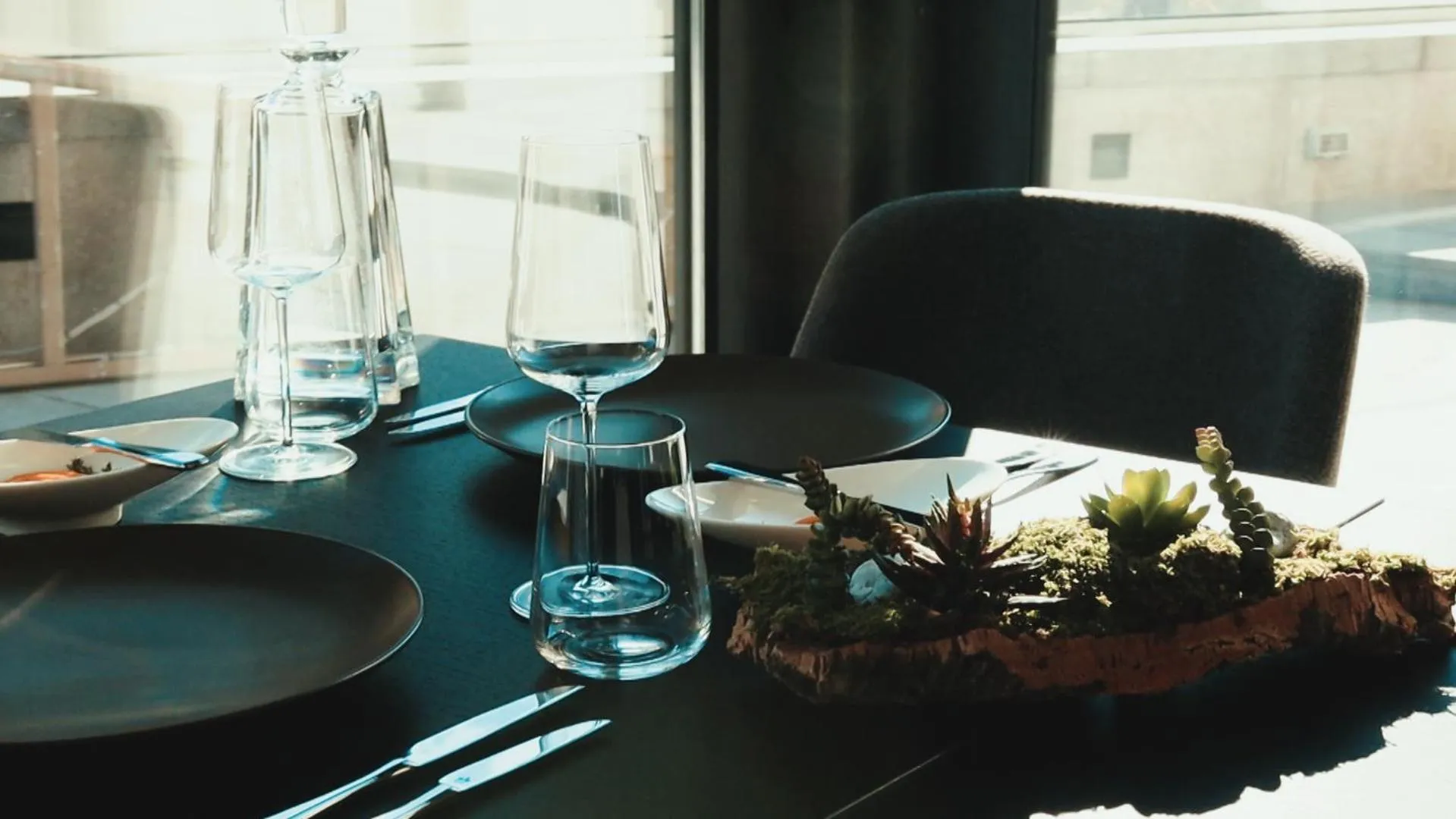 Food and drinks in VIZUALIZA Residence Hotel