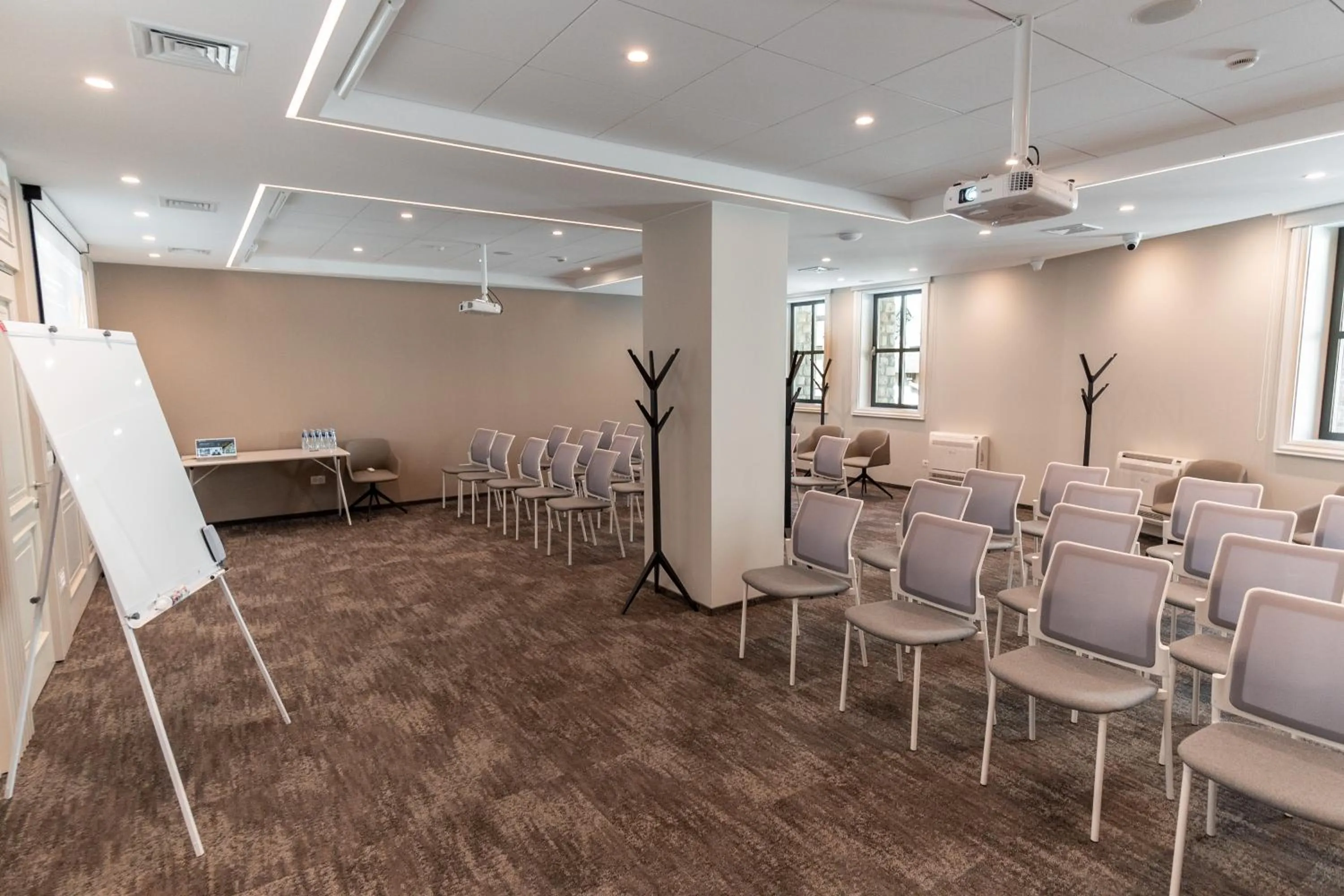 Seating area in VIZUALIZA Residence Hotel