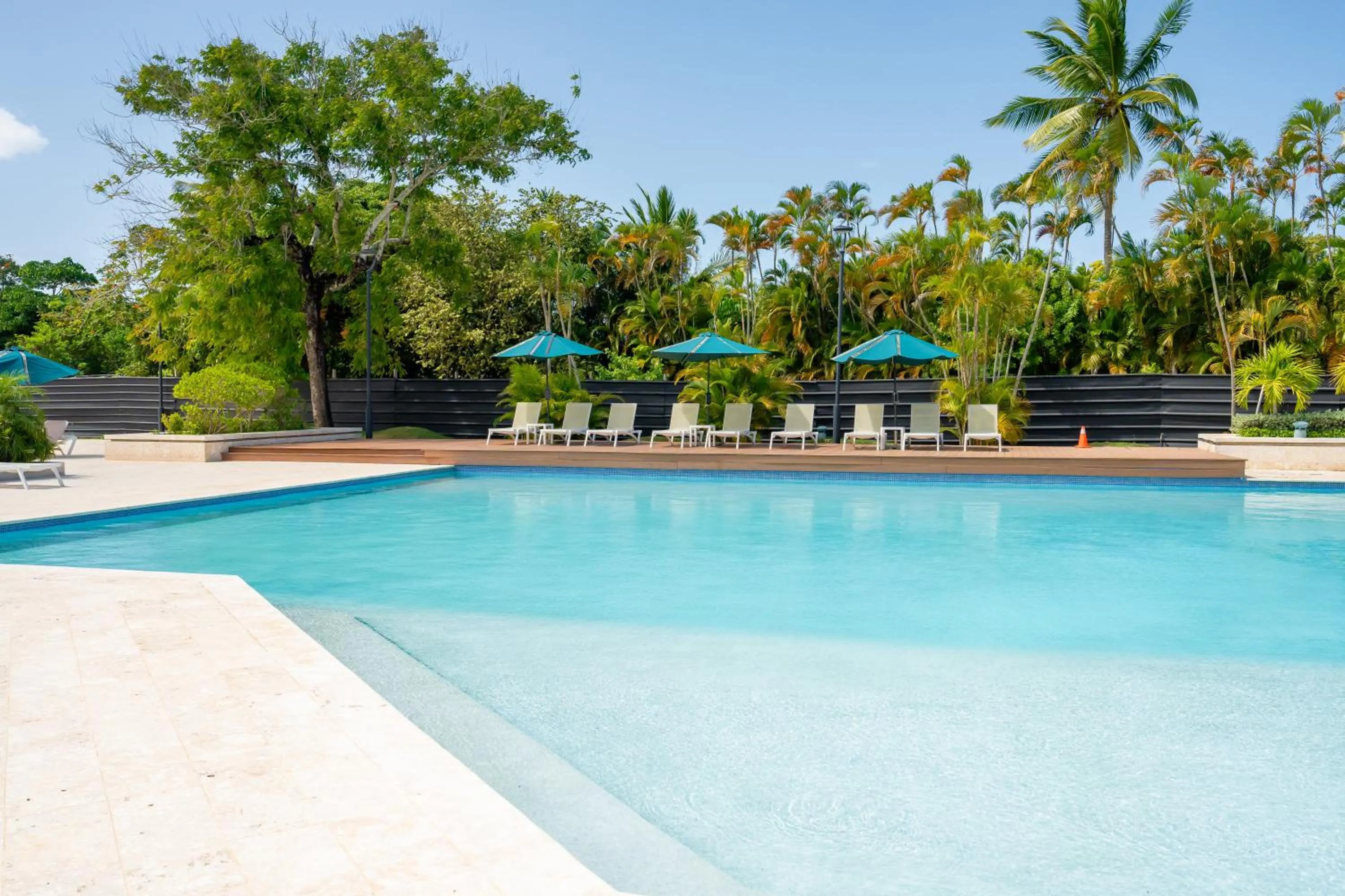 Day in Xeliter Green One Playa Dorada