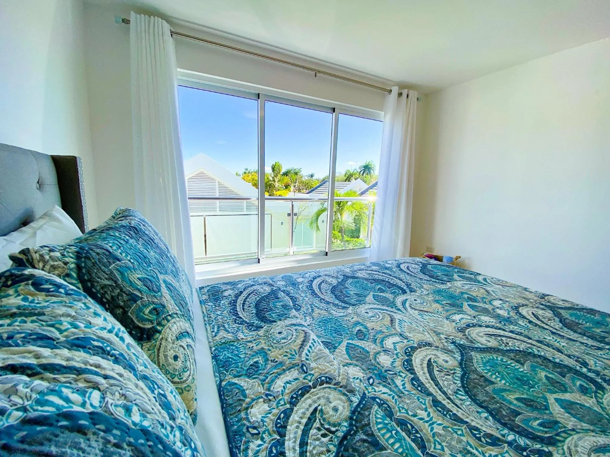 Photo of the whole room, Bed in Xeliter Green One Playa Dorada