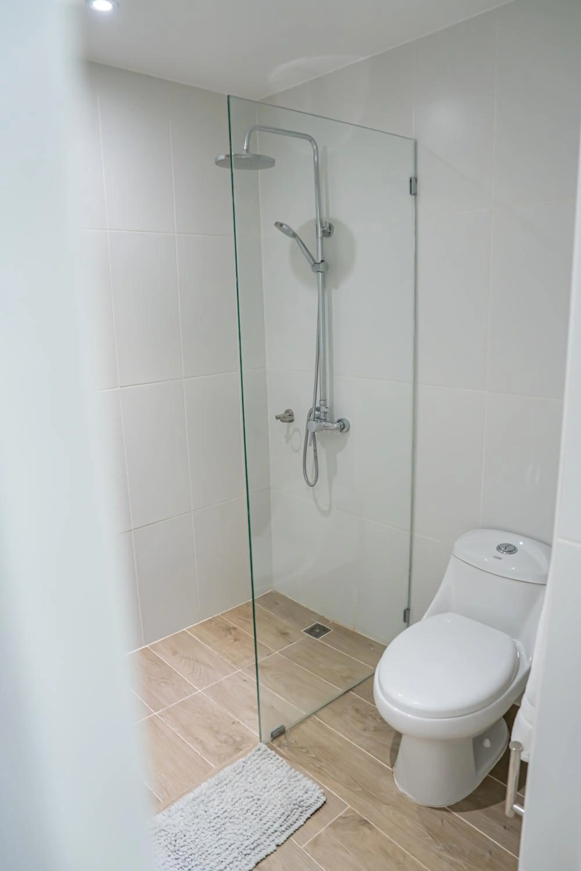 Shower in Xeliter Green One Playa Dorada