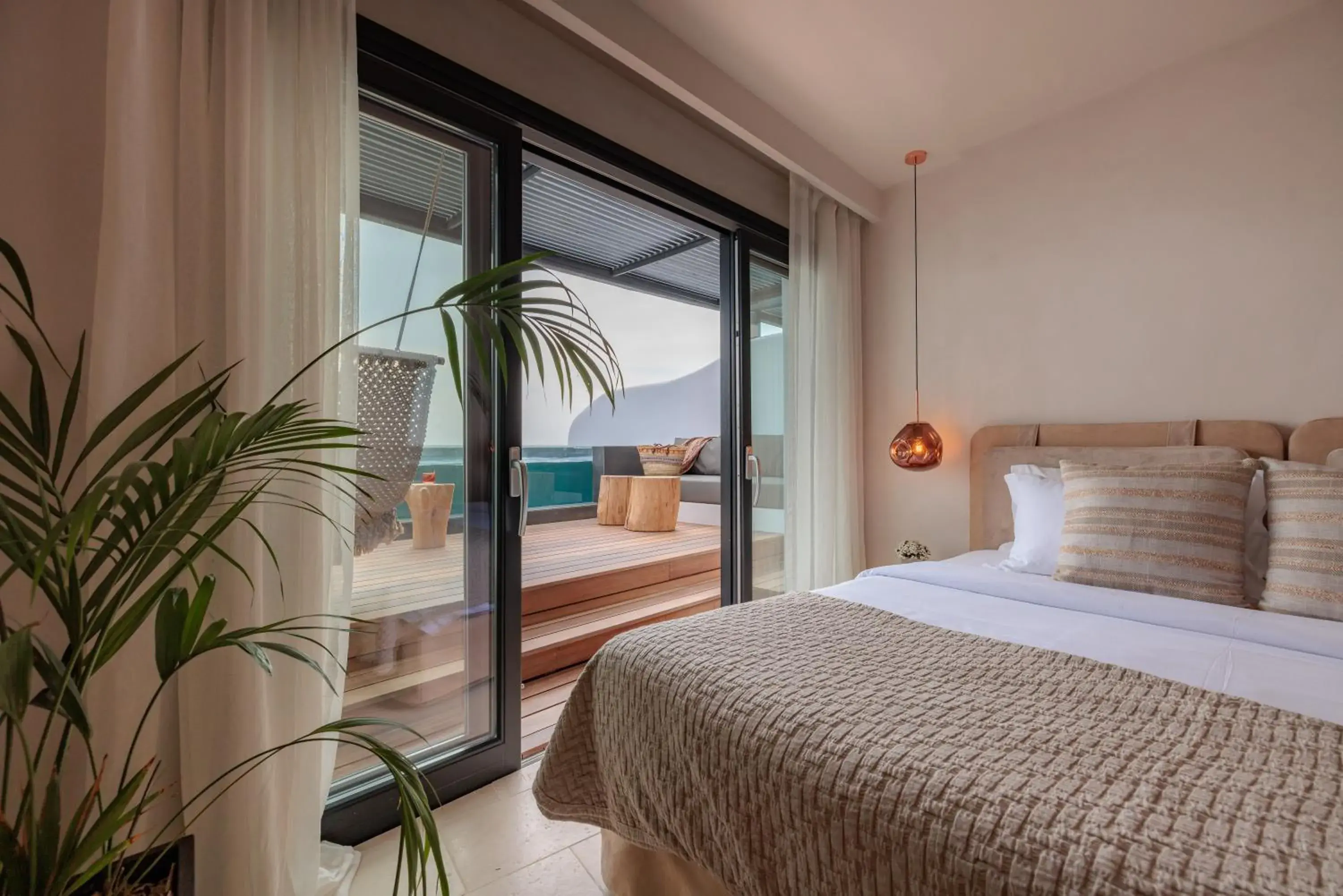 Superior Double Room with Private Pool and Sea View in Asty Mykonos Hotel & Spa - World of One Hotel Group Superior Double Room with Private Pool and Sea View in Asty Mykonos Hotel & Spa - World of One Hotel Group