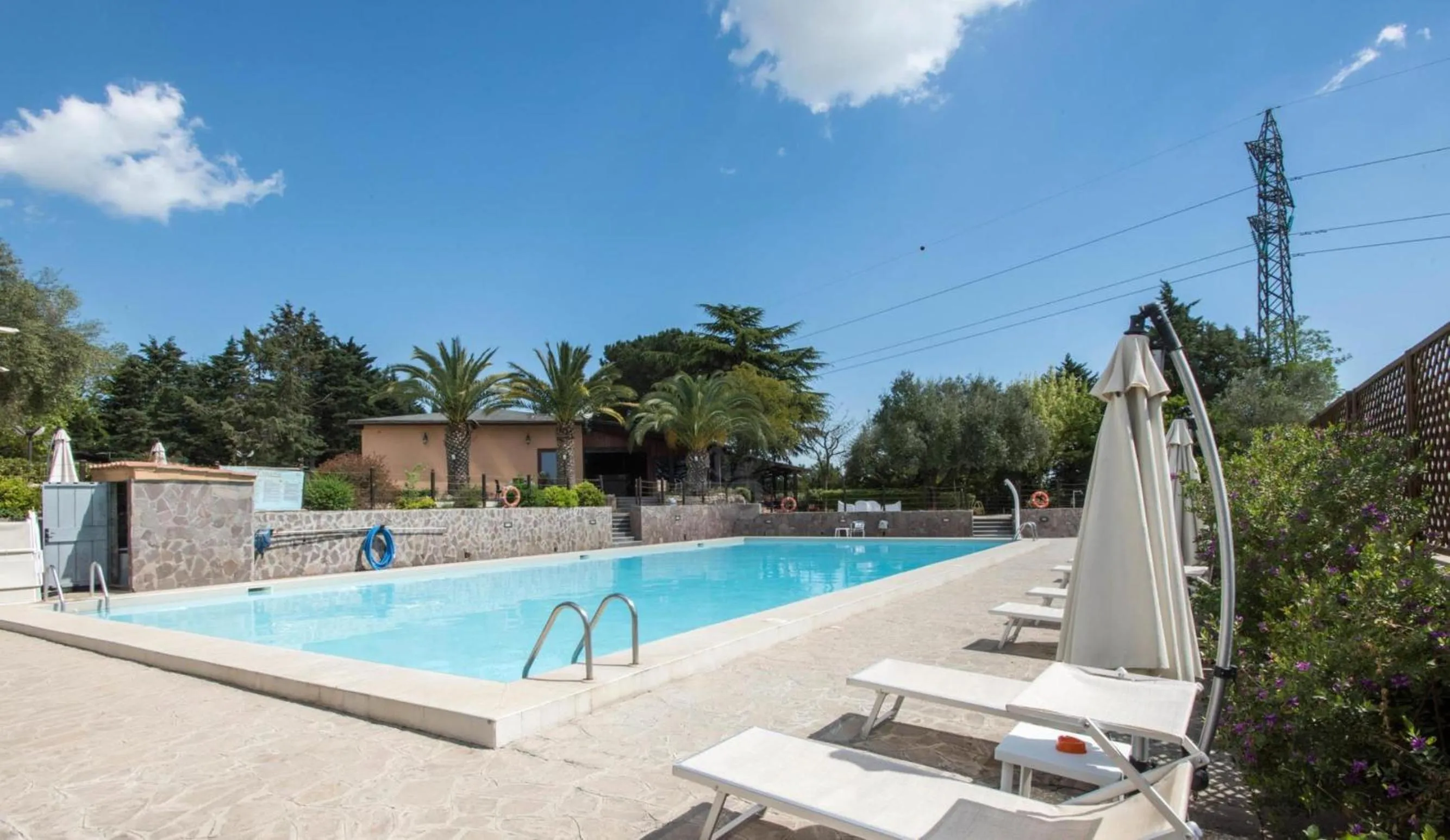 Swimming pool in Happy Village & Camping