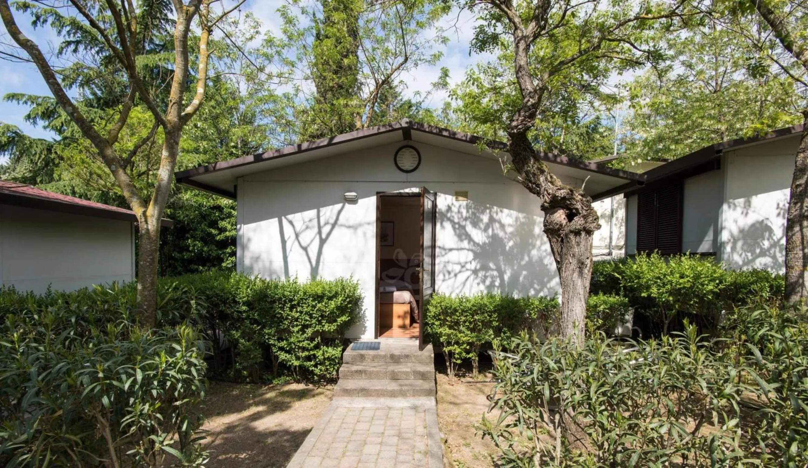 Garden view in Happy Village & Camping