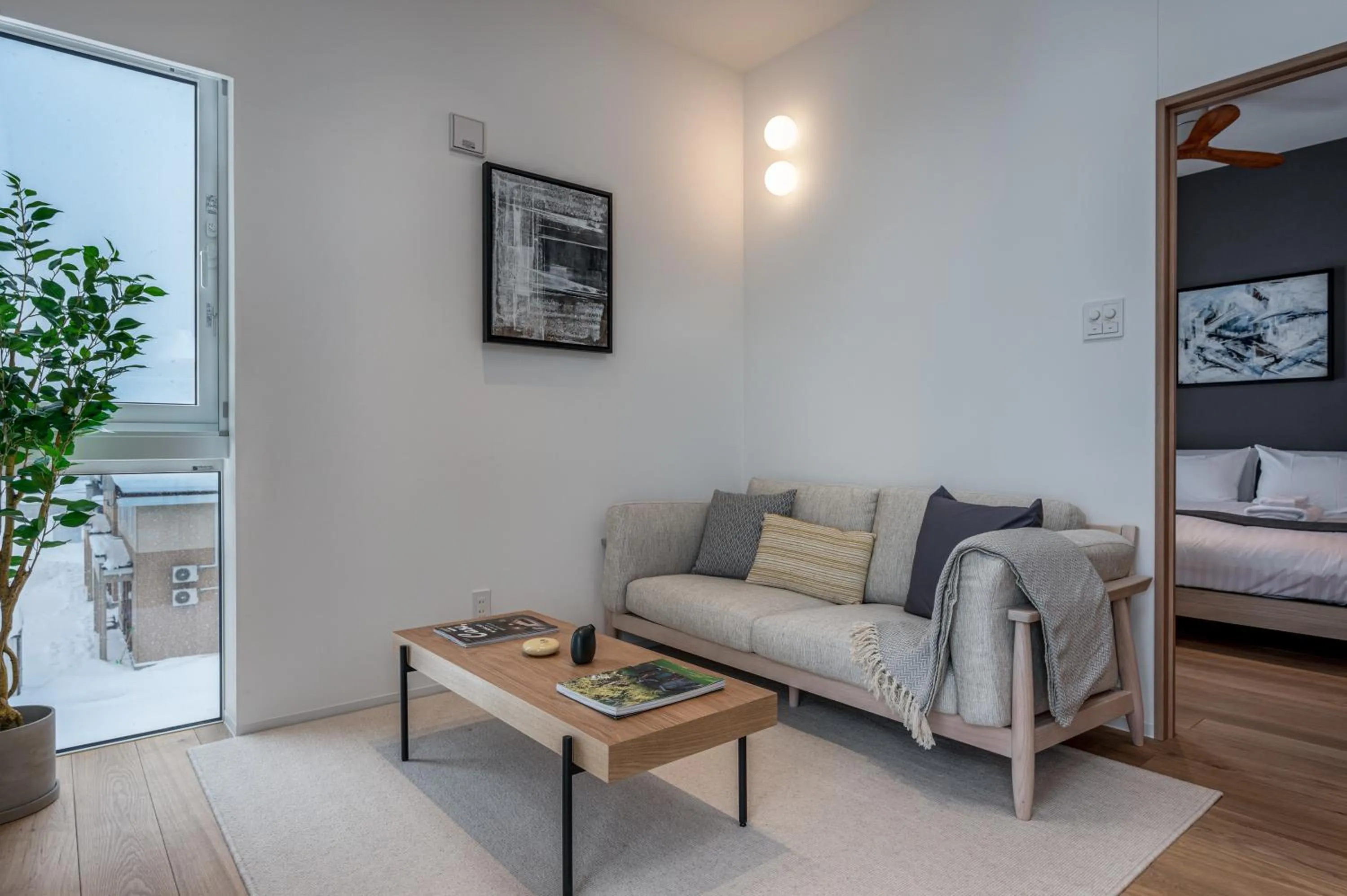 Living room in Kaku Place by H2 Life