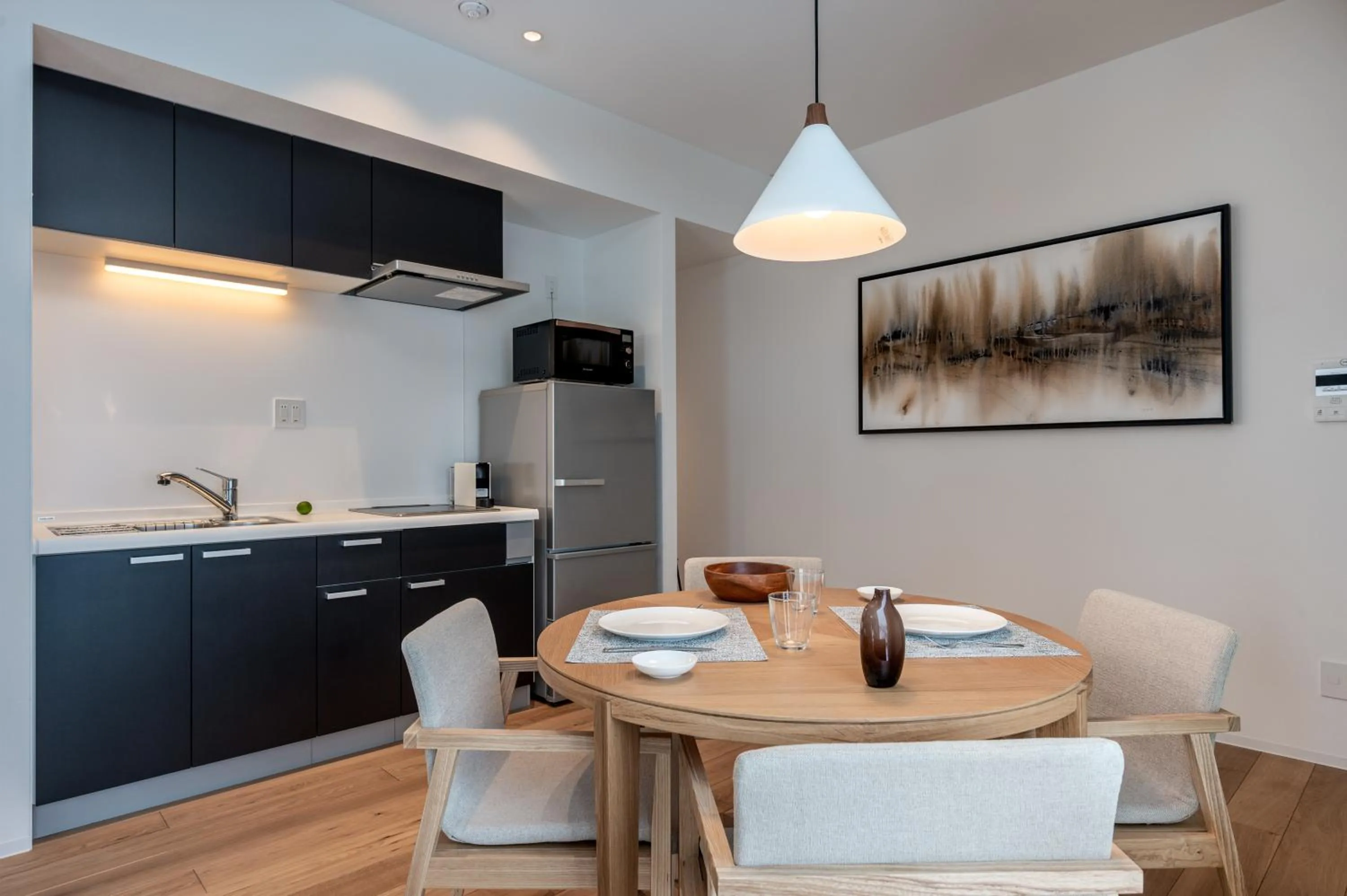 Kitchen or kitchenette in Kaku Place by H2 Life