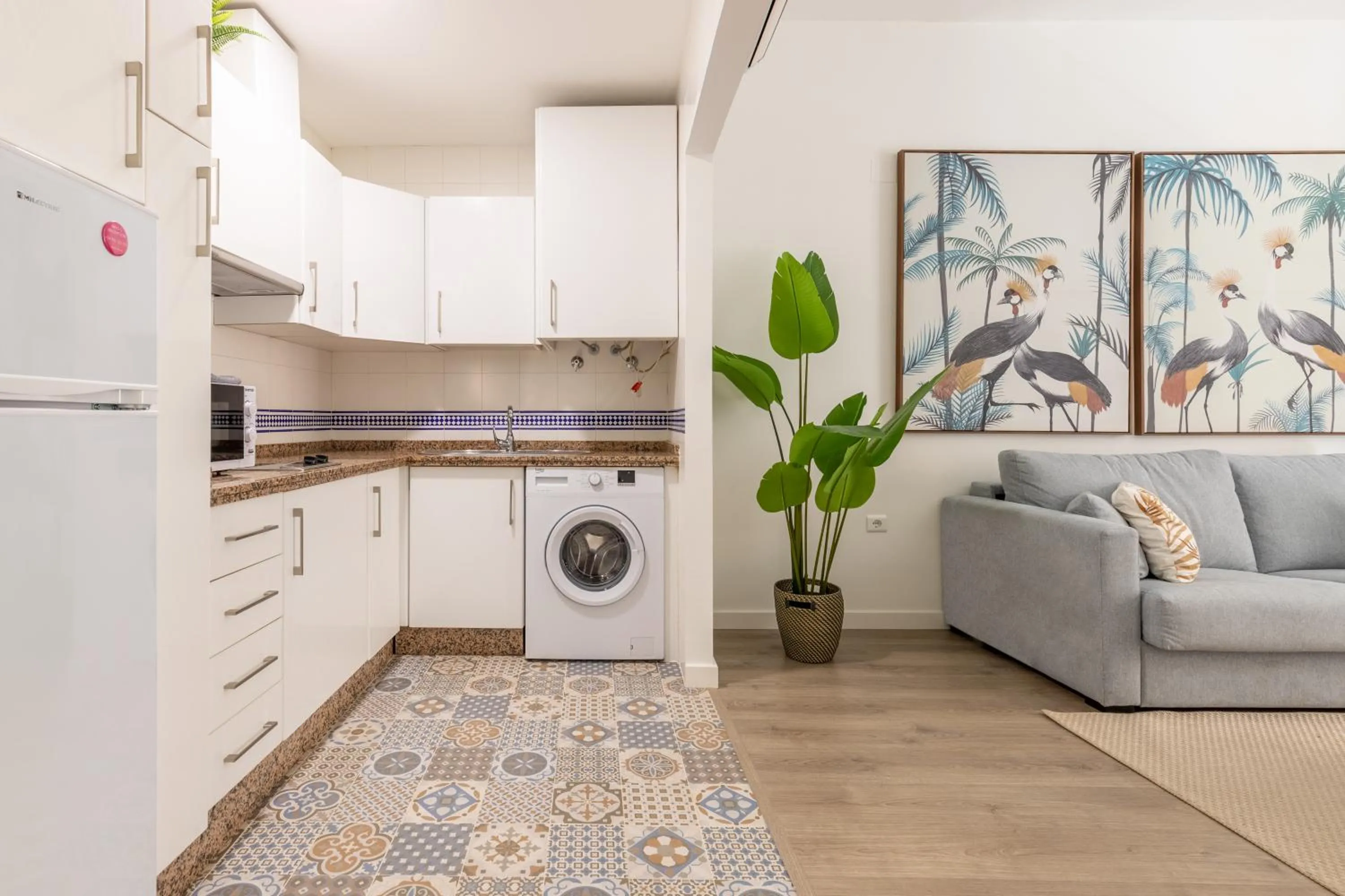 Coffee/tea facilities in Thyssen Boutique Apartments by Caleta Homes