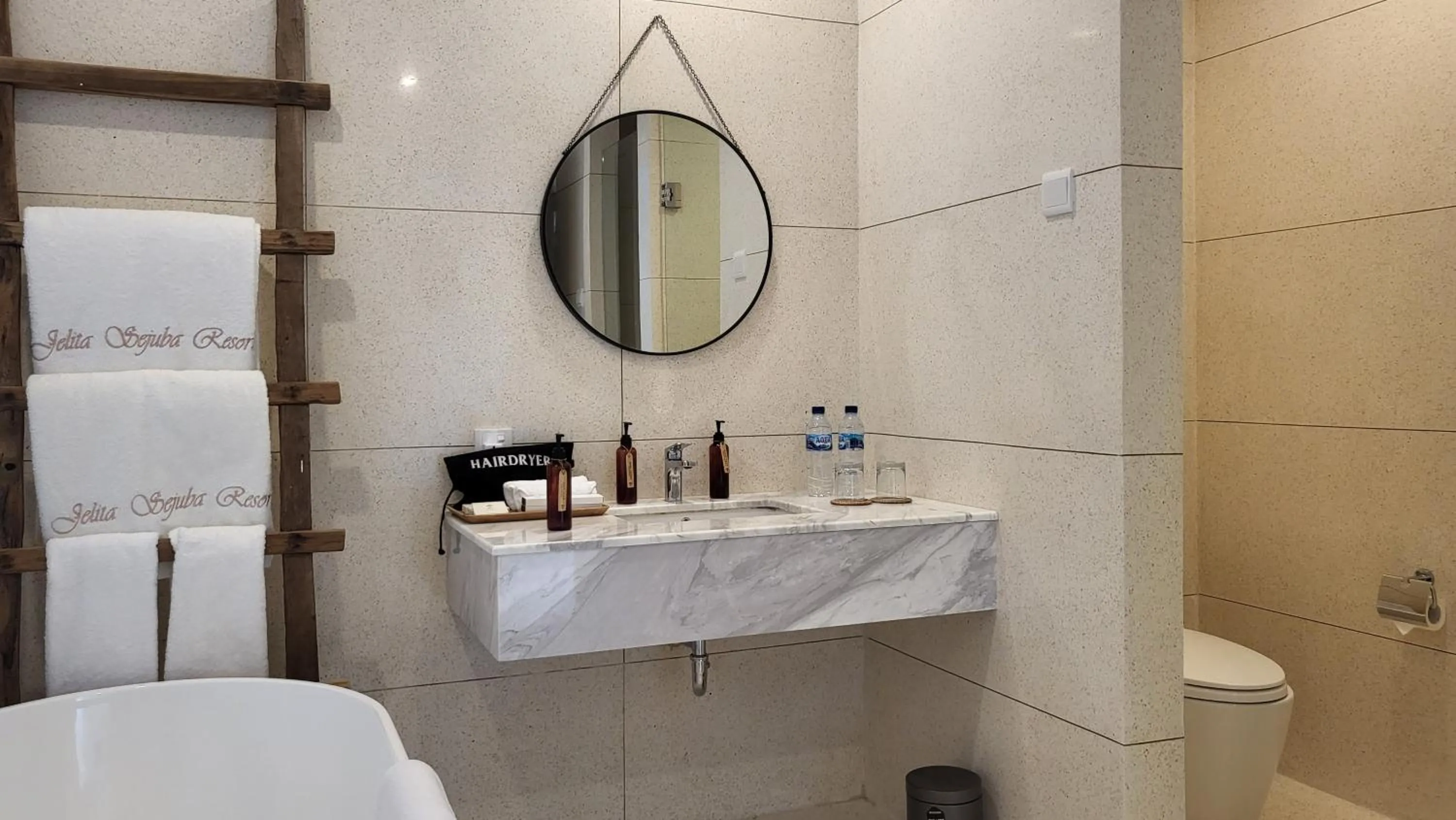 Bathroom in Adiwana Jelita Sejuba Natuna