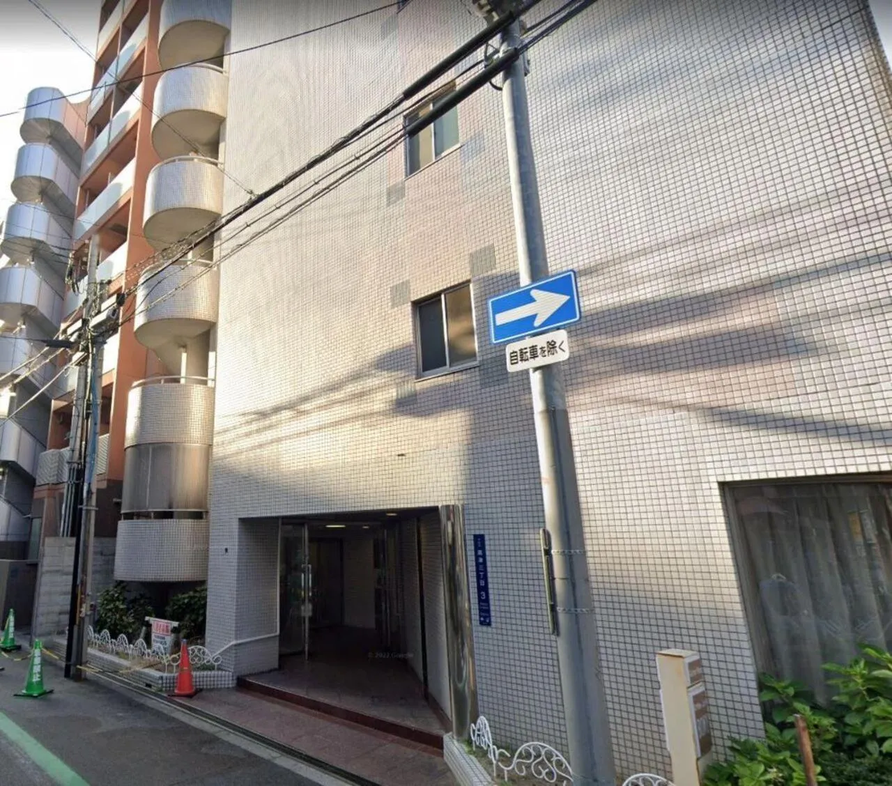 Property building in Arkadia ef