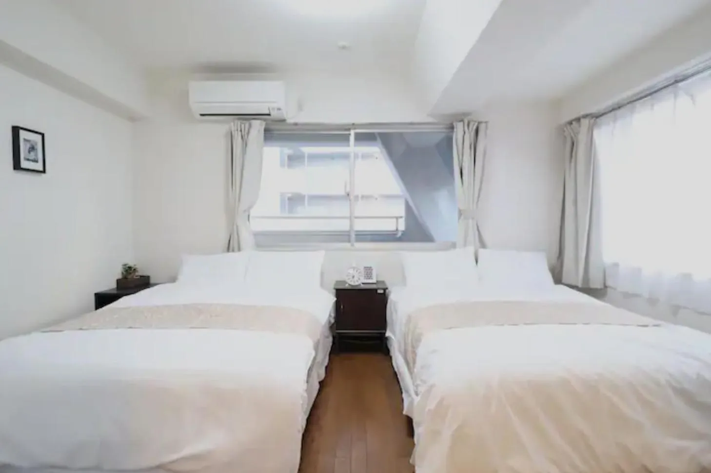 Bedroom, Bed in Arkadia ef