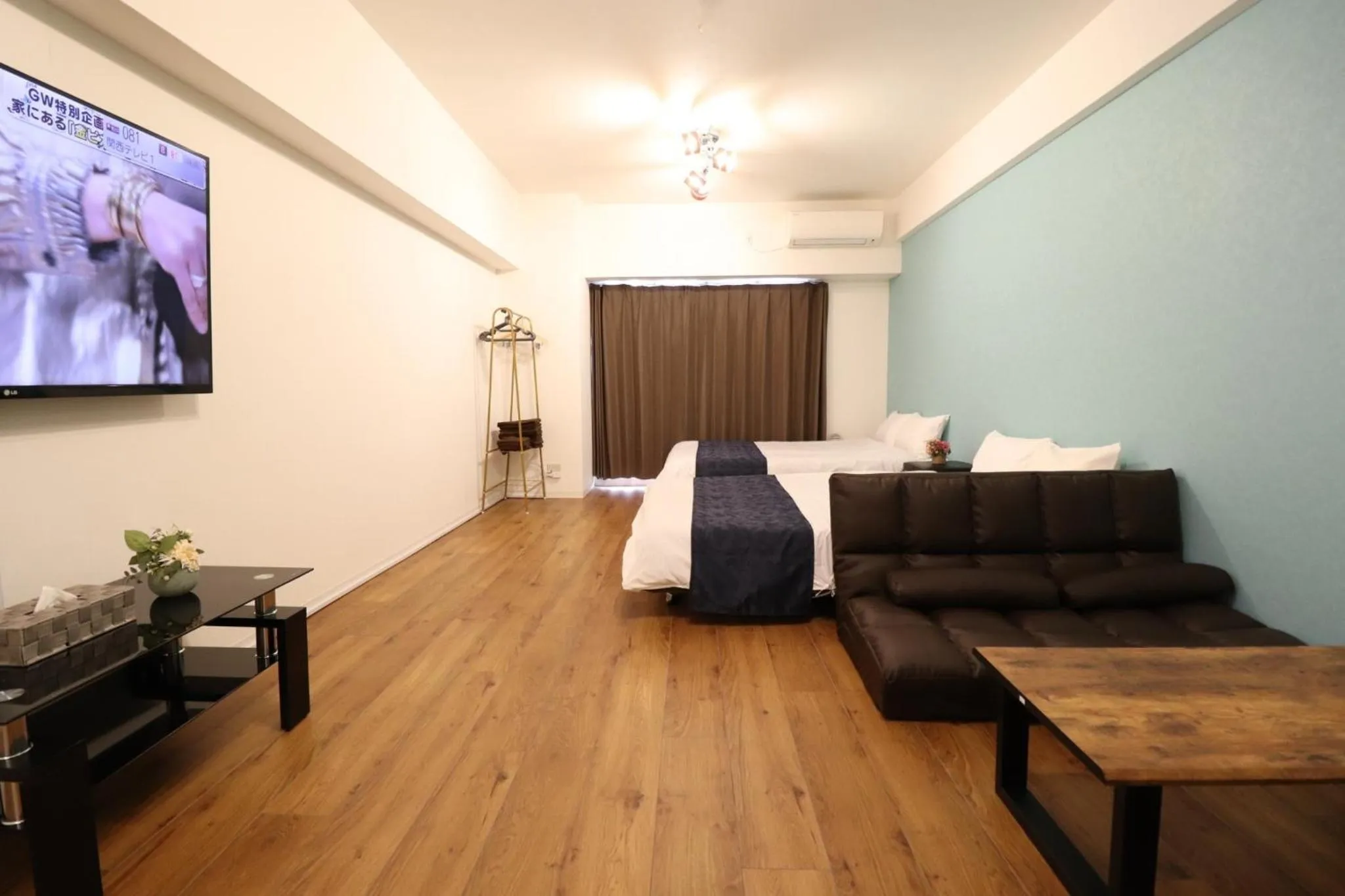 Photo of the whole room in Arkadia ef