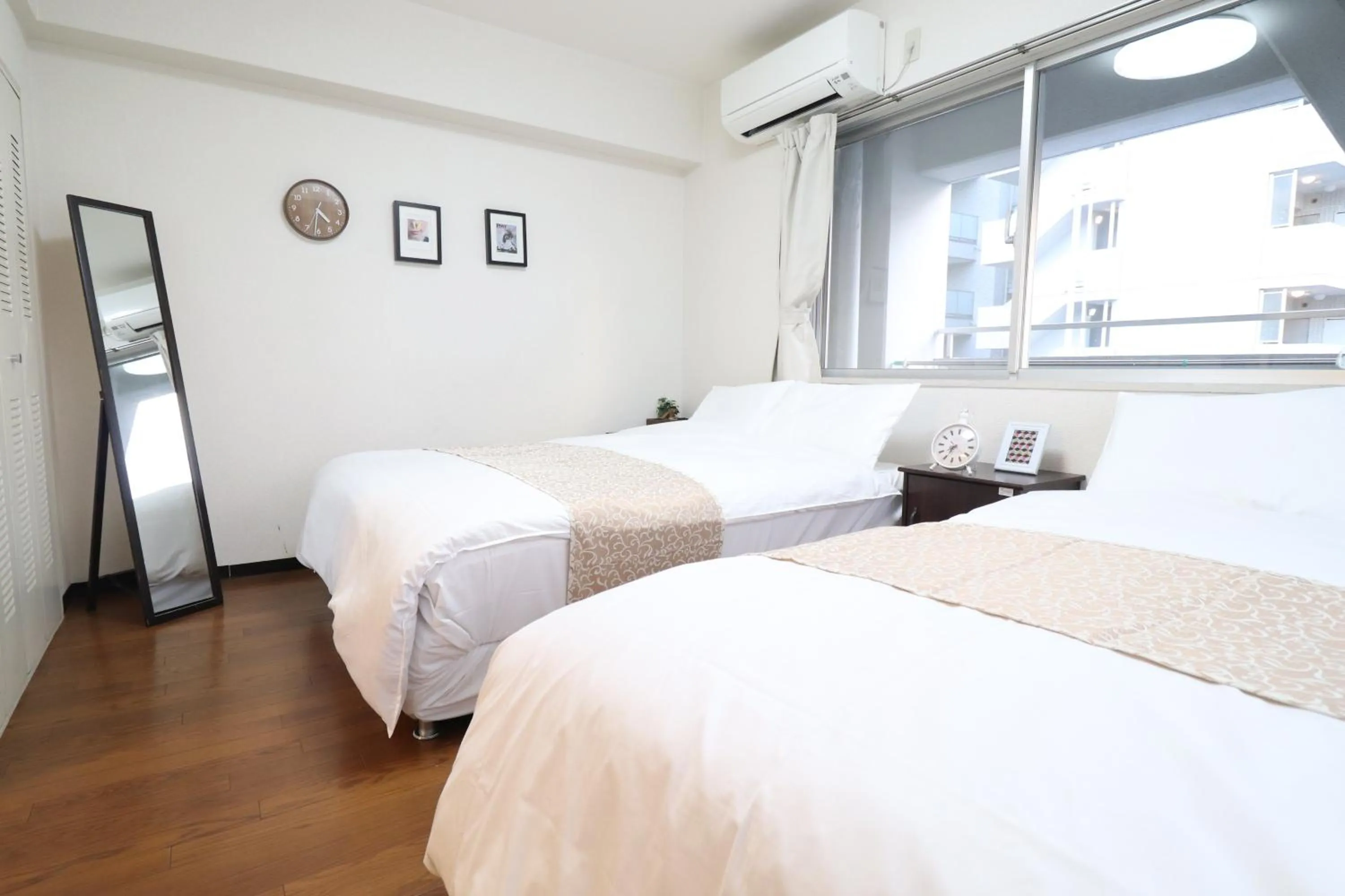 Bedroom, Bed in Arkadia ef