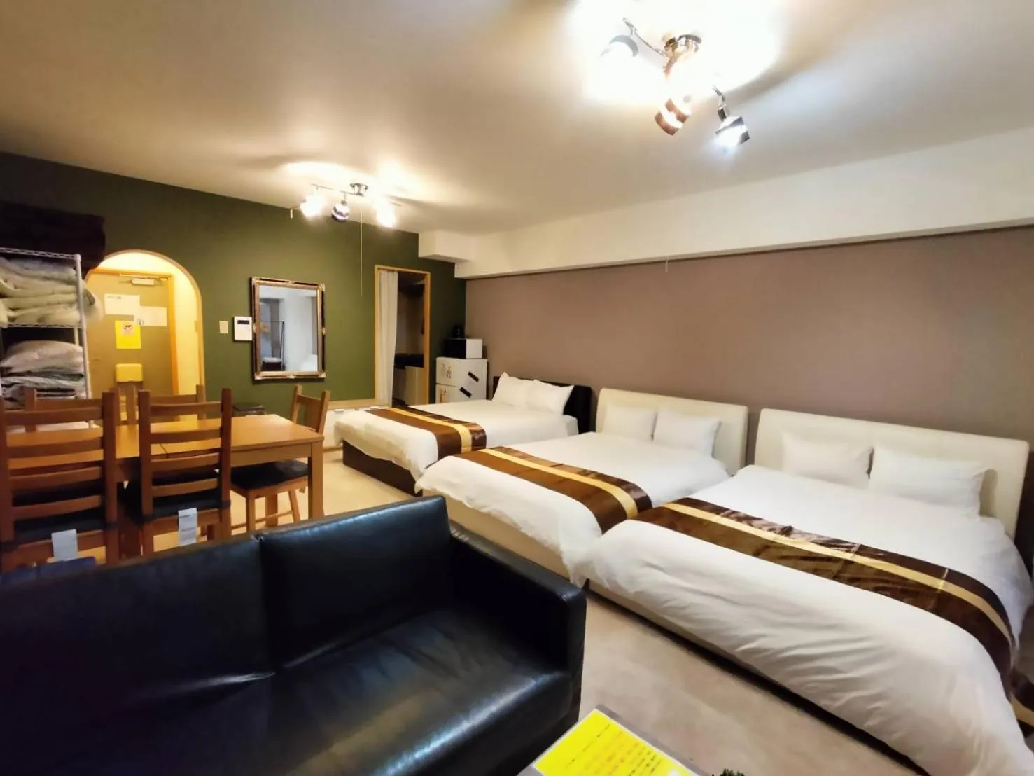 Photo of the whole room, Bed in Arkadia ef