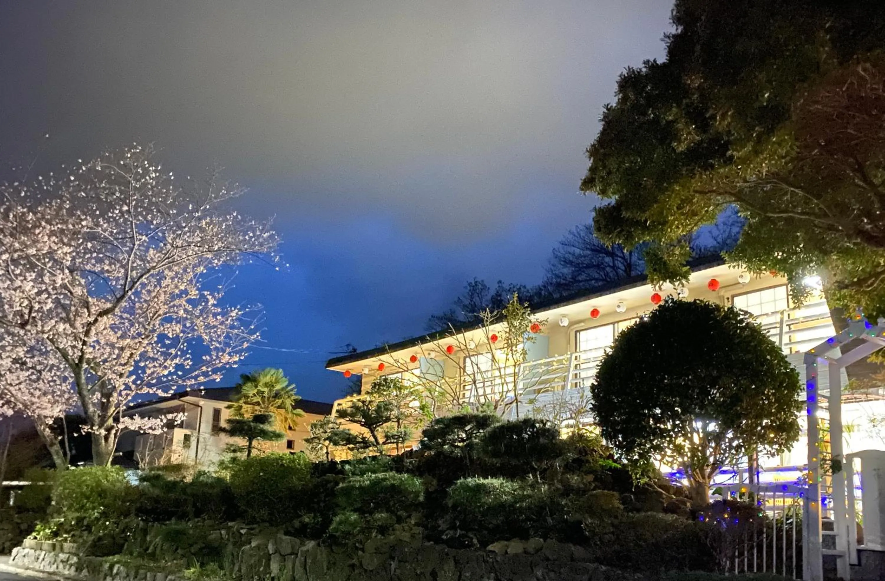 Property building in Hanamizuki Onsen Resort