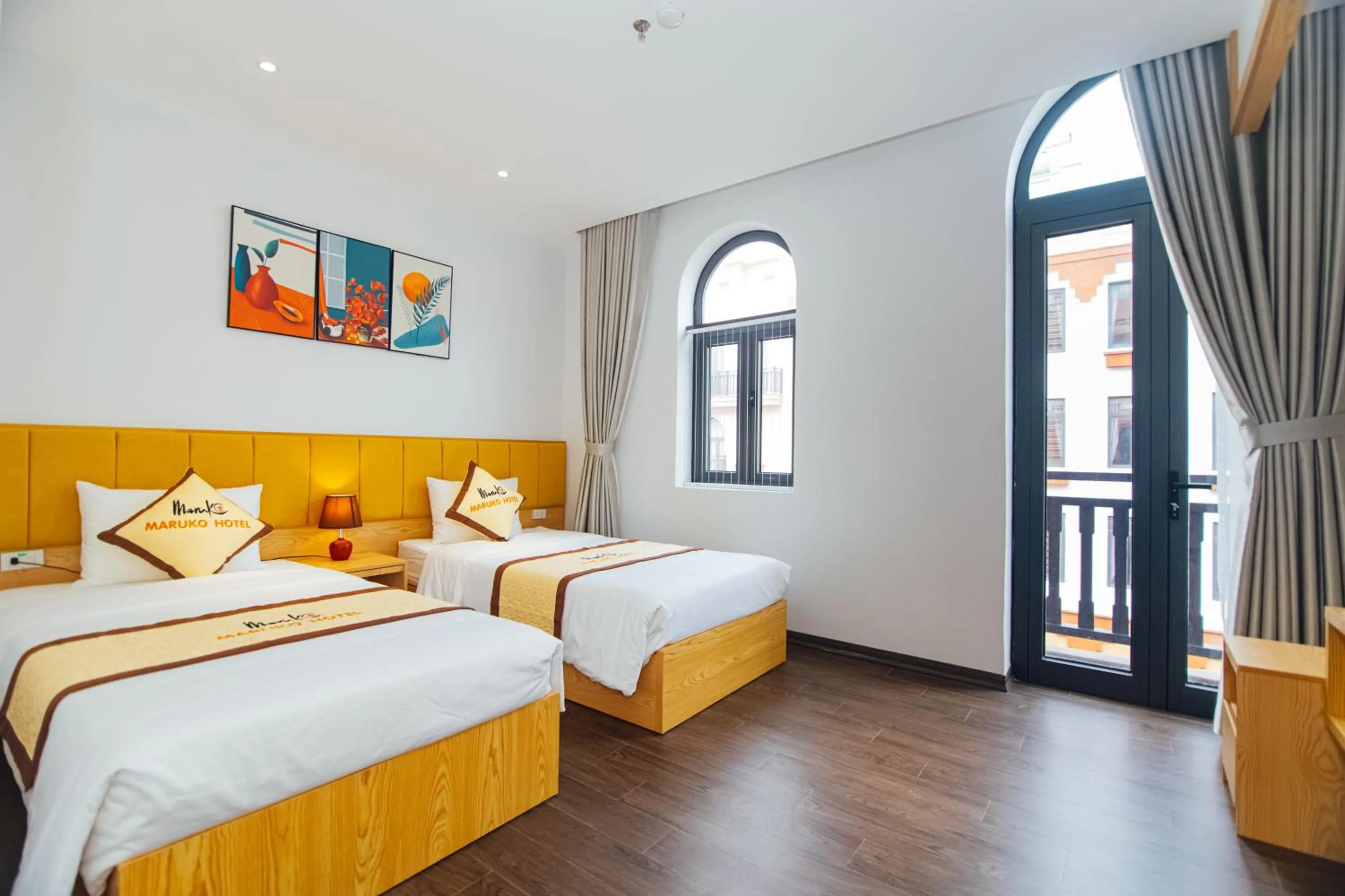 Photo of the whole room, Bed in Maruko Hạ Long Hotel